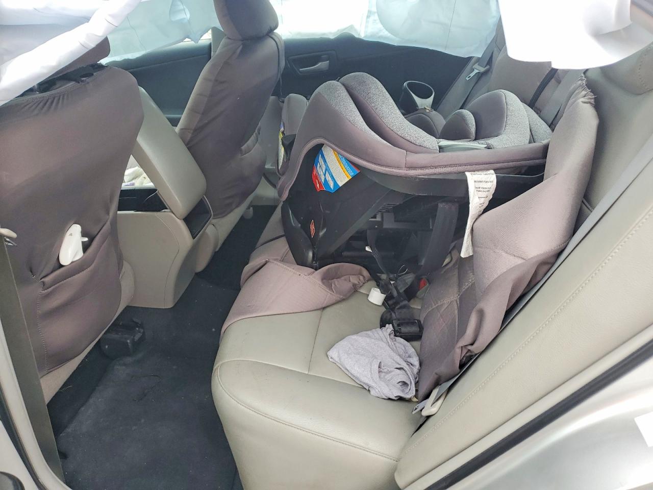 2012 Toyota Camry Le Серебряный vin: 4T1BF1FK7CU028361