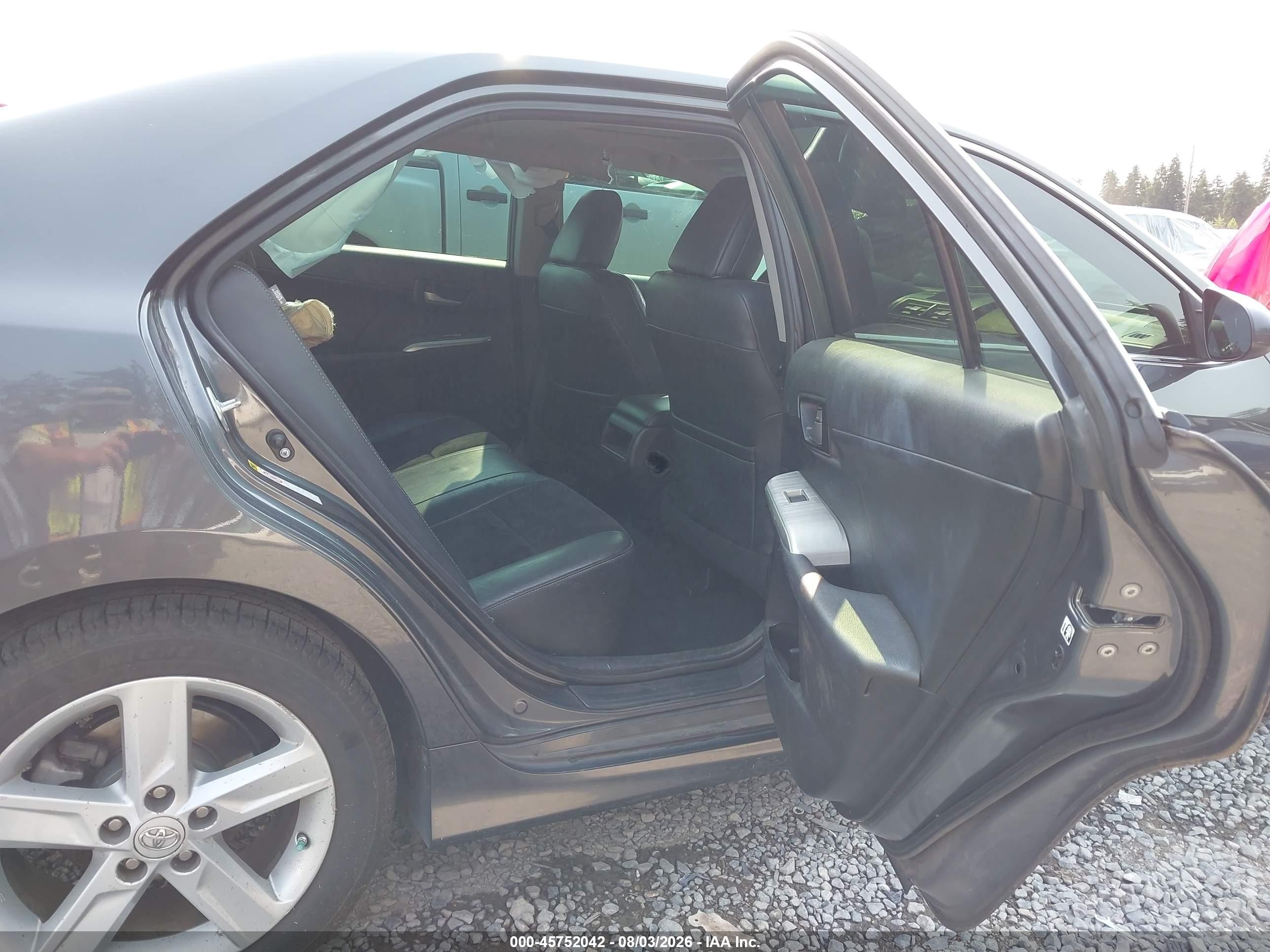 2012 Toyota Camry Se Серый vin: 4T1BF1FK7CU062011