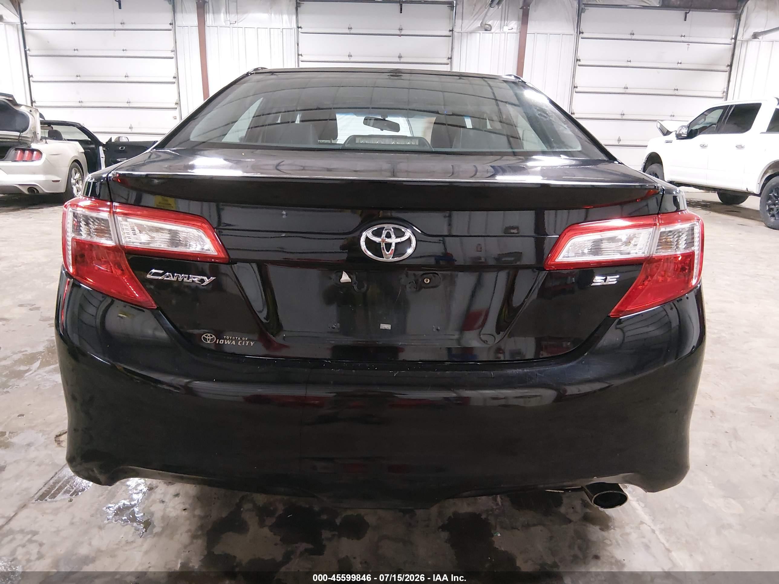2012 Toyota Camry Se Черный vin: 4T1BF1FK7CU079018