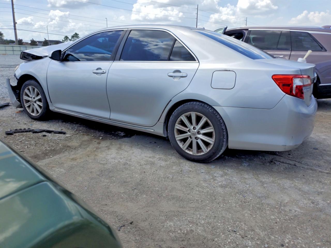 2012 Toyota Camry Xle Silver vin: 4T1BF1FK7CU112227