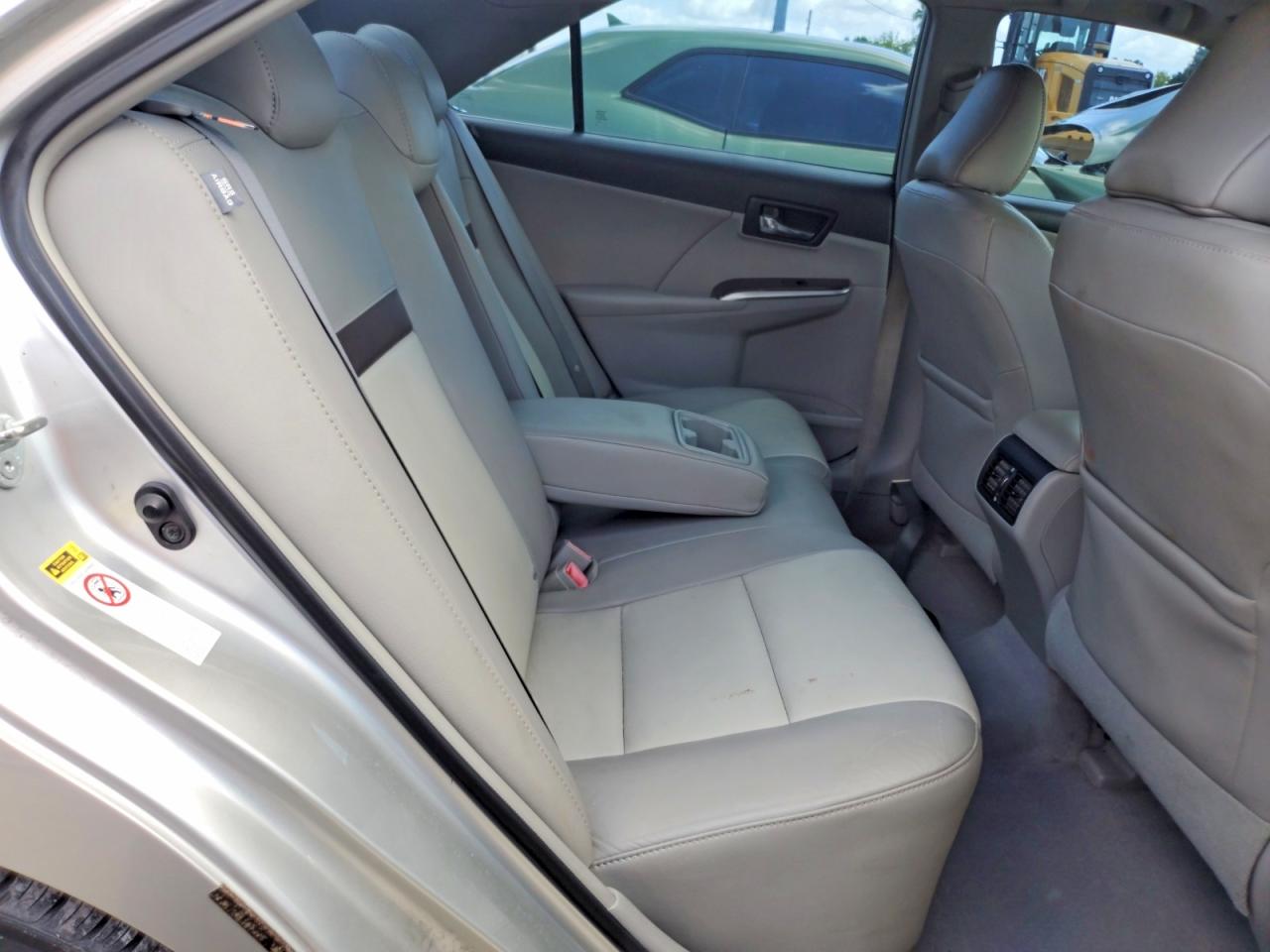 2012 Toyota Camry Xle Silver vin: 4T1BF1FK7CU112227