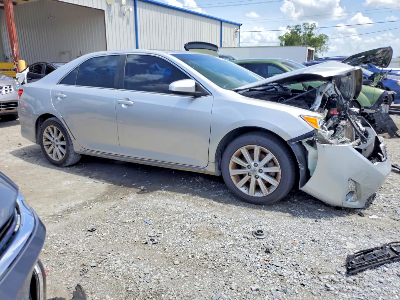 2012 Toyota Camry Xle Silver vin: 4T1BF1FK7CU112227