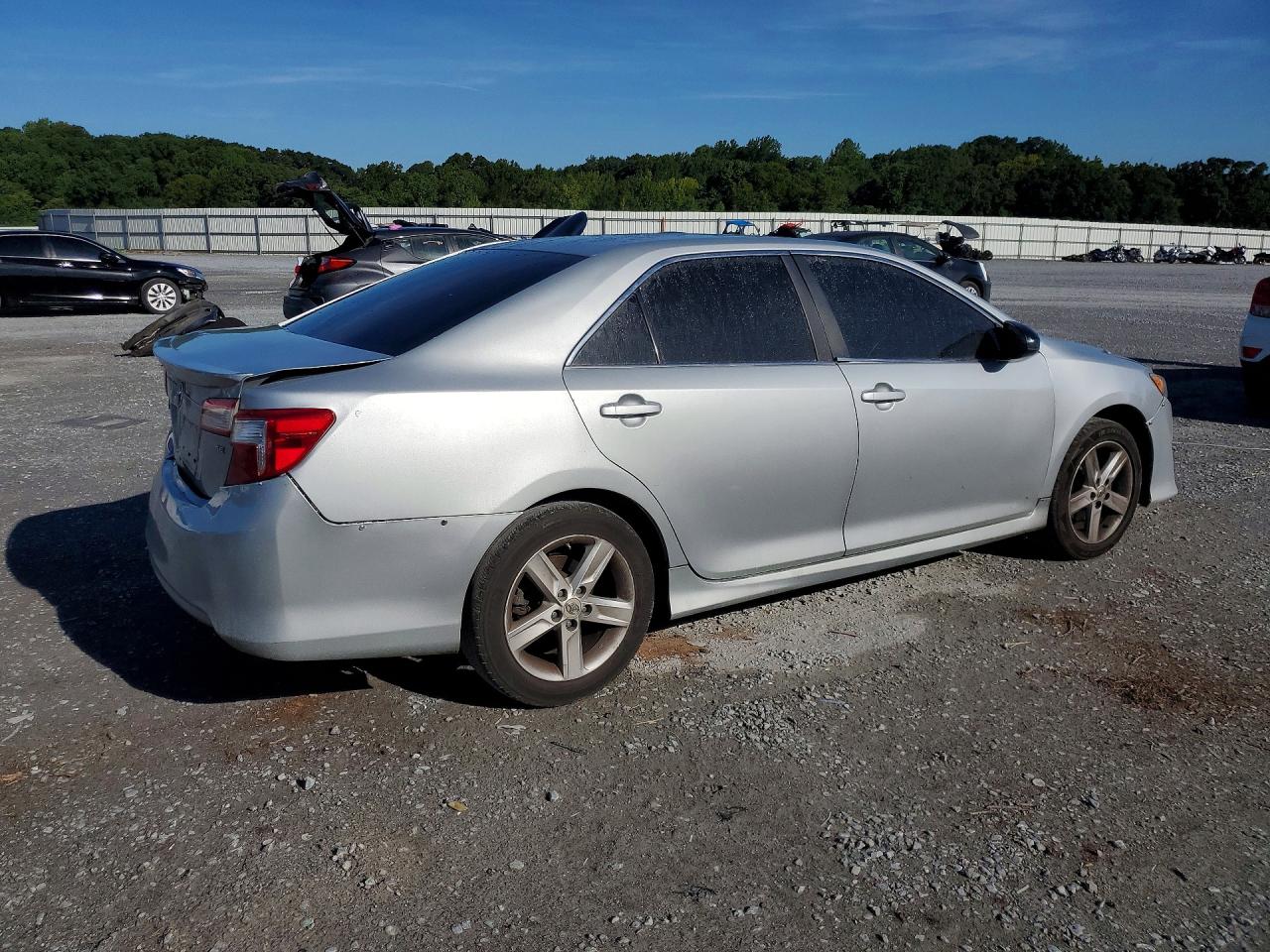 2012 Toyota Camry Se Silver vin: 4T1BF1FK7CU122644