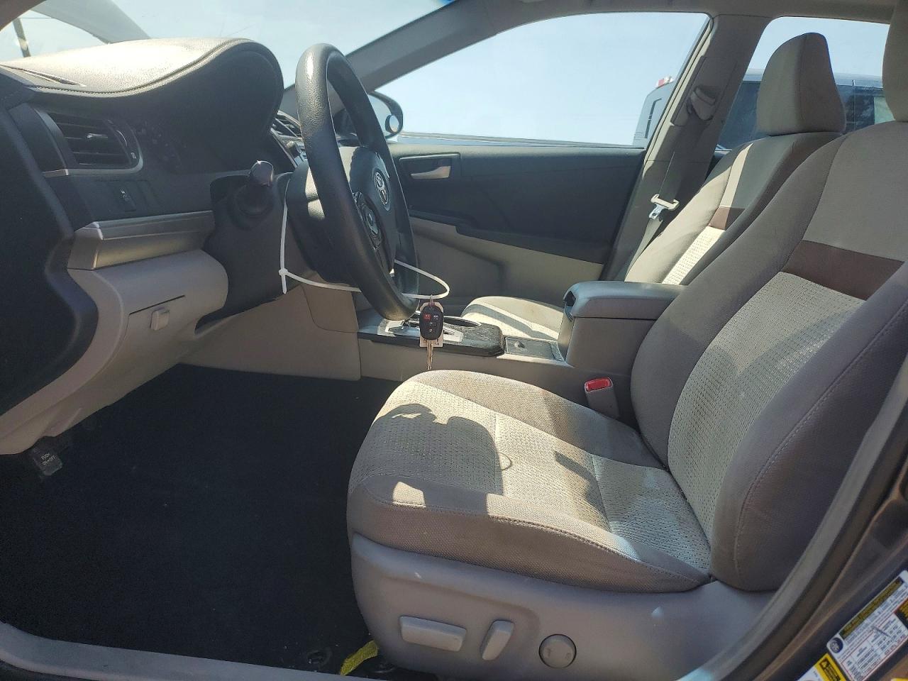 2012 Toyota Camry Le Silver vin: 4T1BF1FK7CU125592