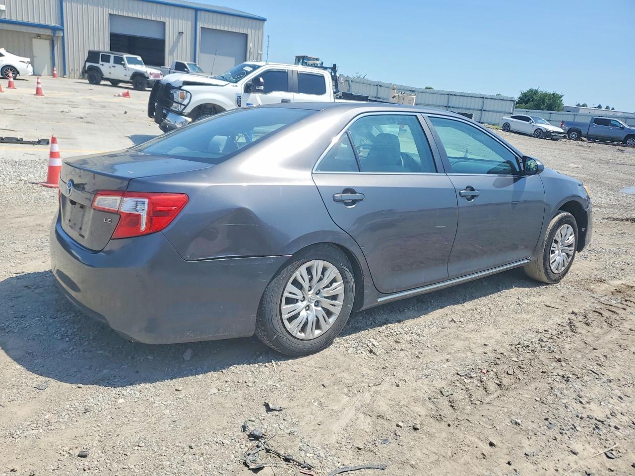 2012 Toyota Camry Le Silver vin: 4T1BF1FK7CU125592