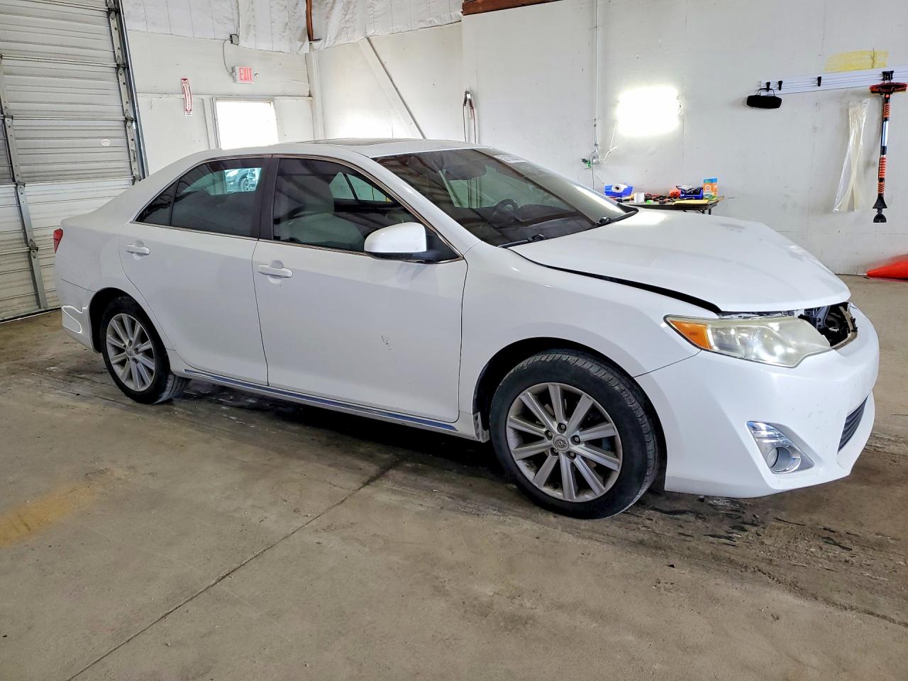 2012 Toyota Camry Xle White vin: 4T1BF1FK7CU145292