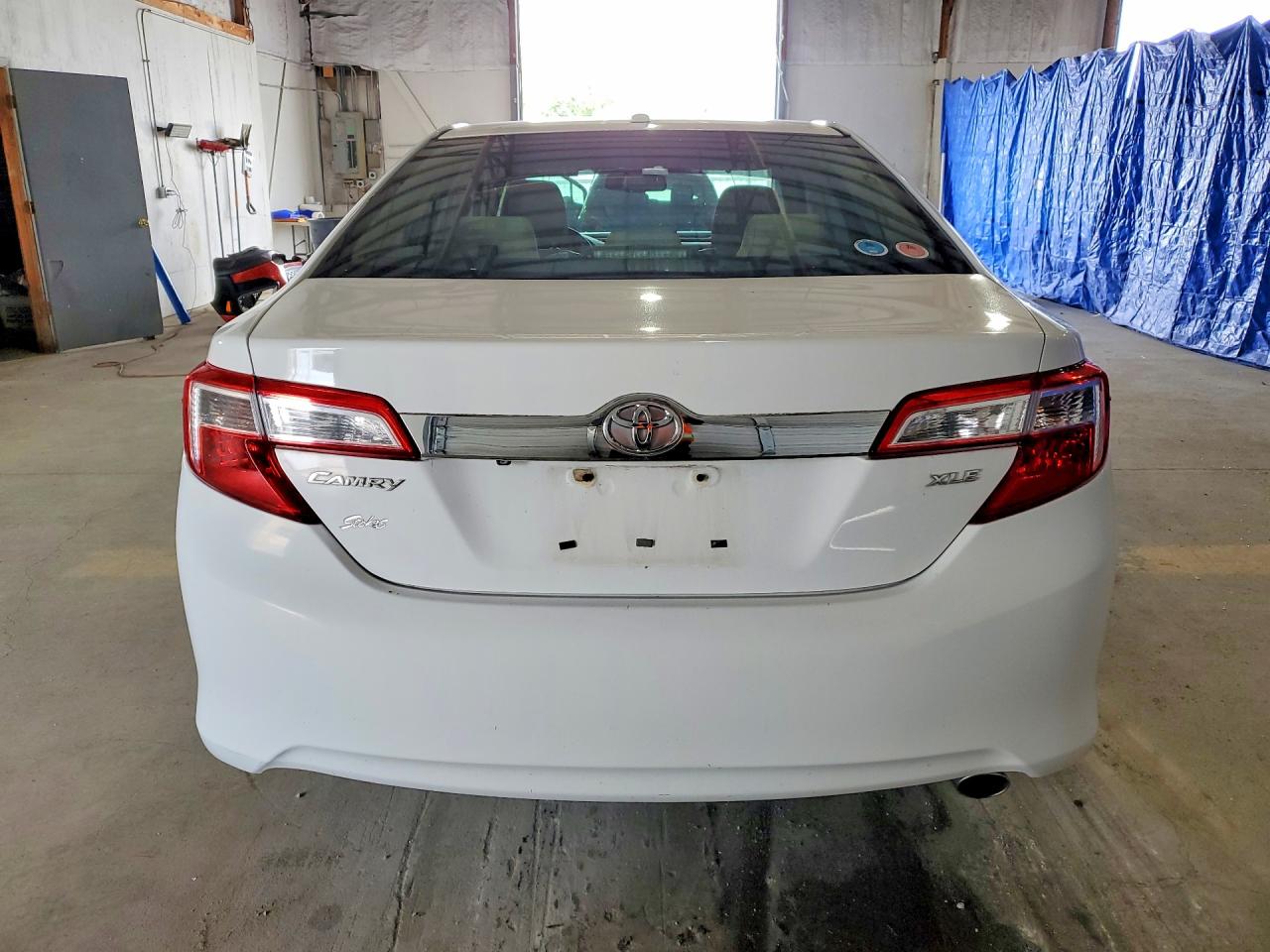 2012 Toyota Camry Xle White vin: 4T1BF1FK7CU145292