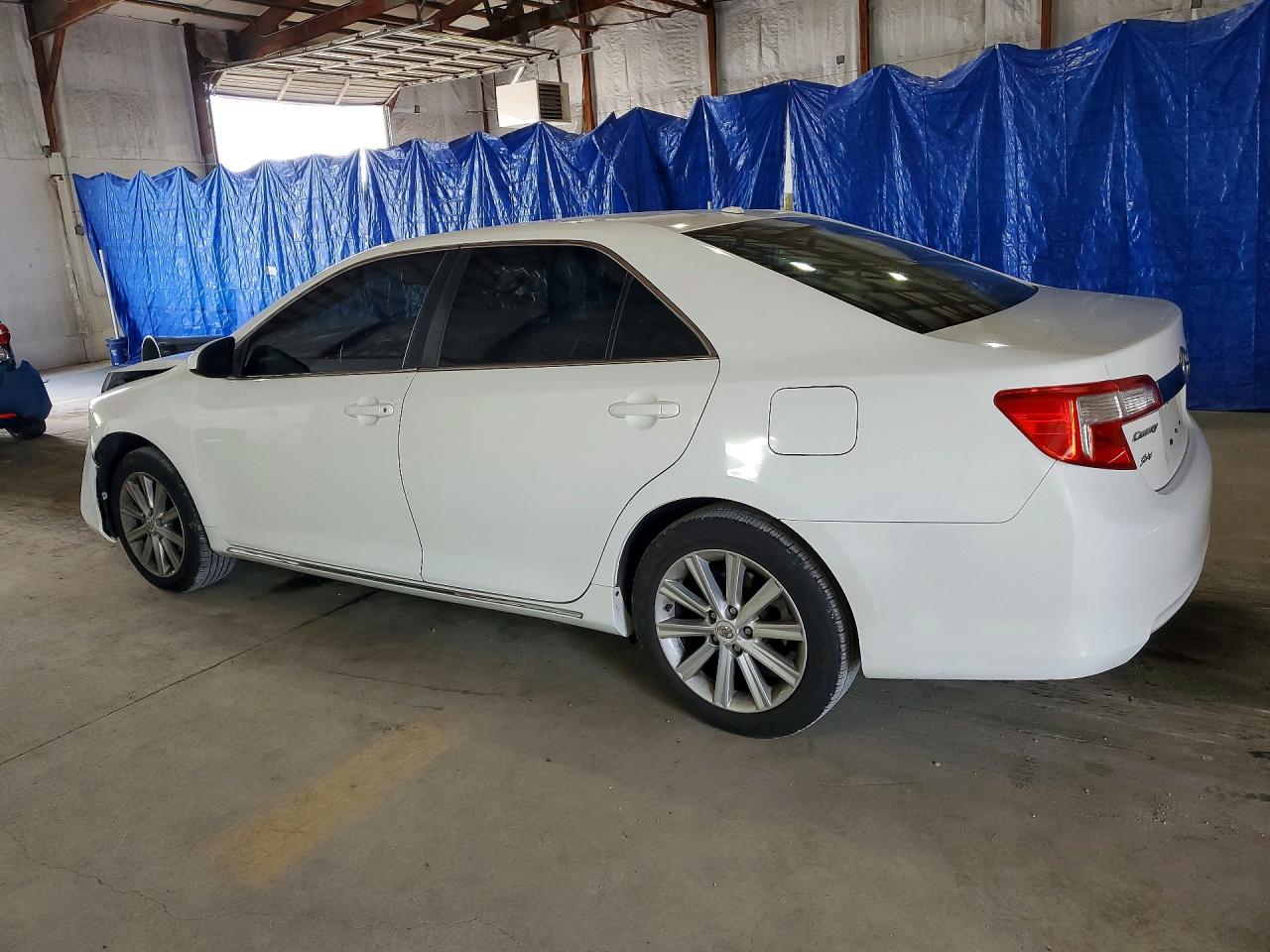 2012 Toyota Camry Xle White vin: 4T1BF1FK7CU145292