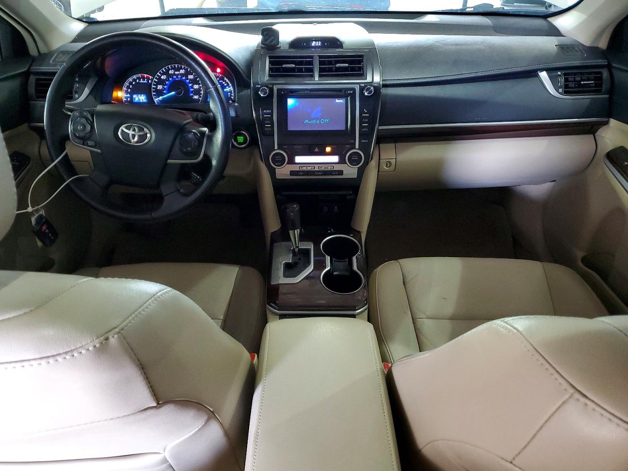 2012 Toyota Camry Xle White vin: 4T1BF1FK7CU145292