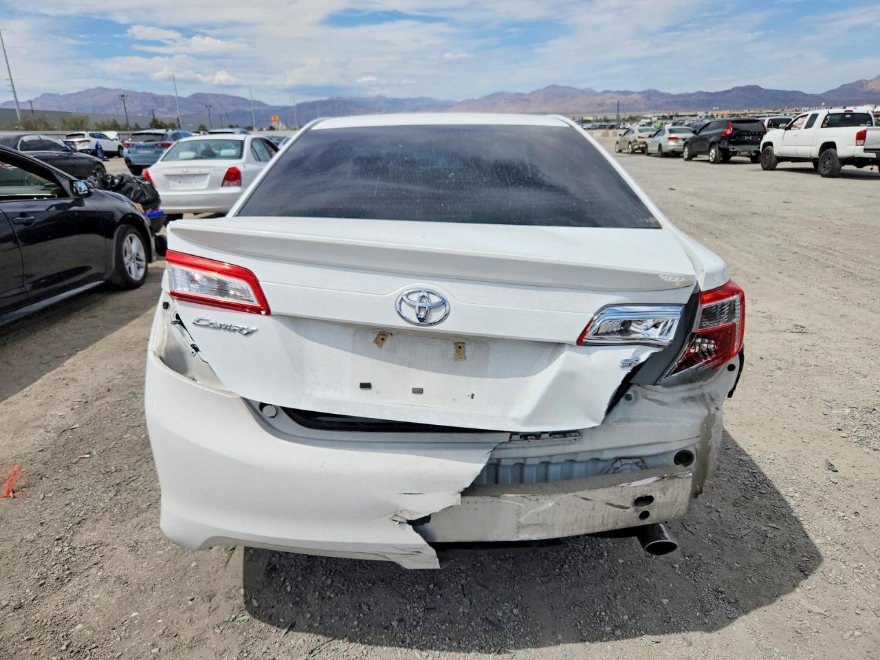 2012 Toyota Camry Se White vin: 4T1BF1FK7CU145308