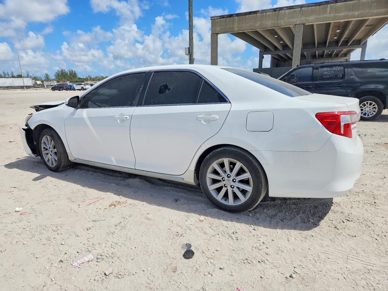 2012 Toyota Camry Xle Белый vin: 4T1BF1FK7CU150170