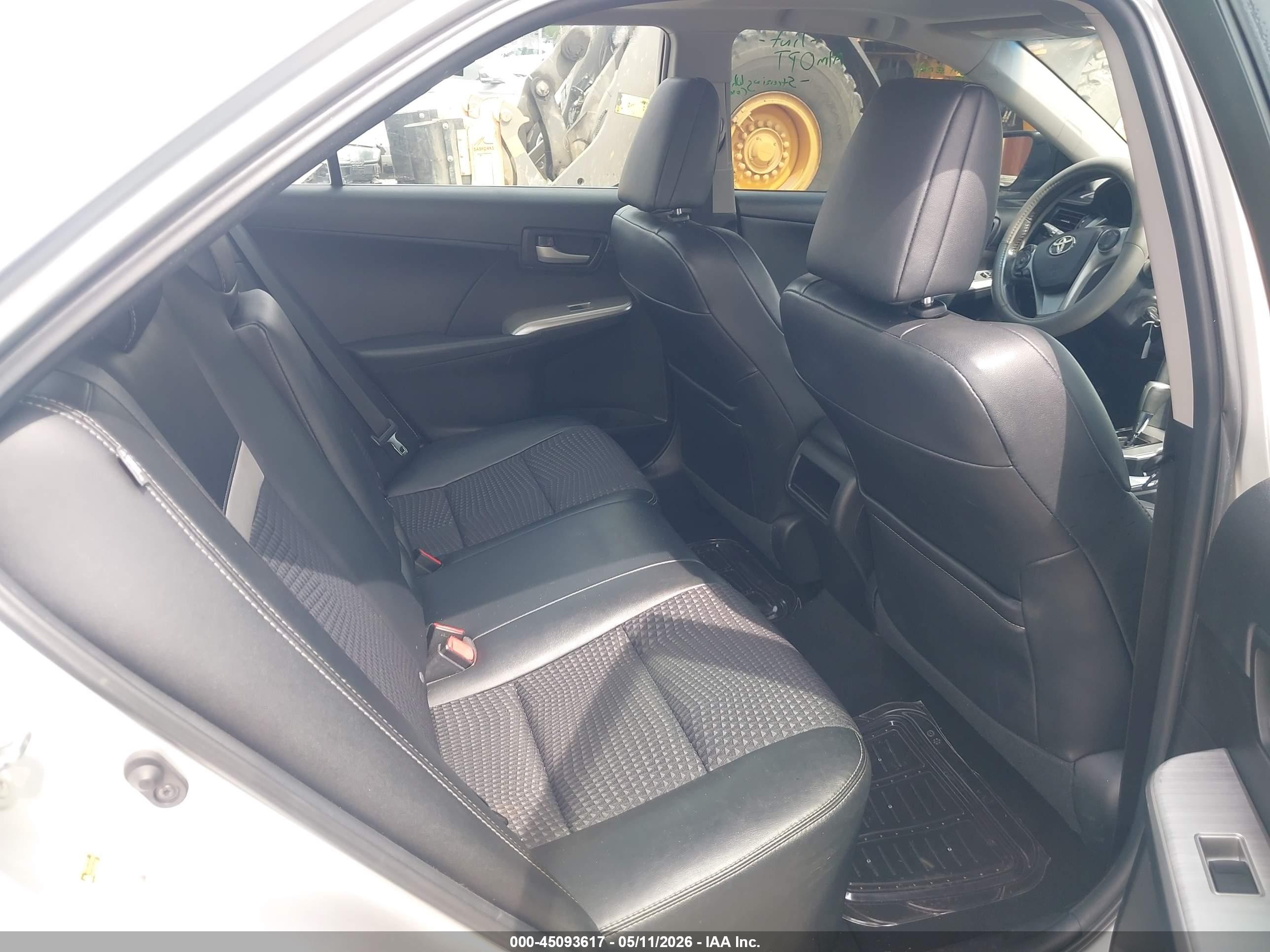 2012 Toyota Camry Se Silver vin: 4T1BF1FK7CU151044