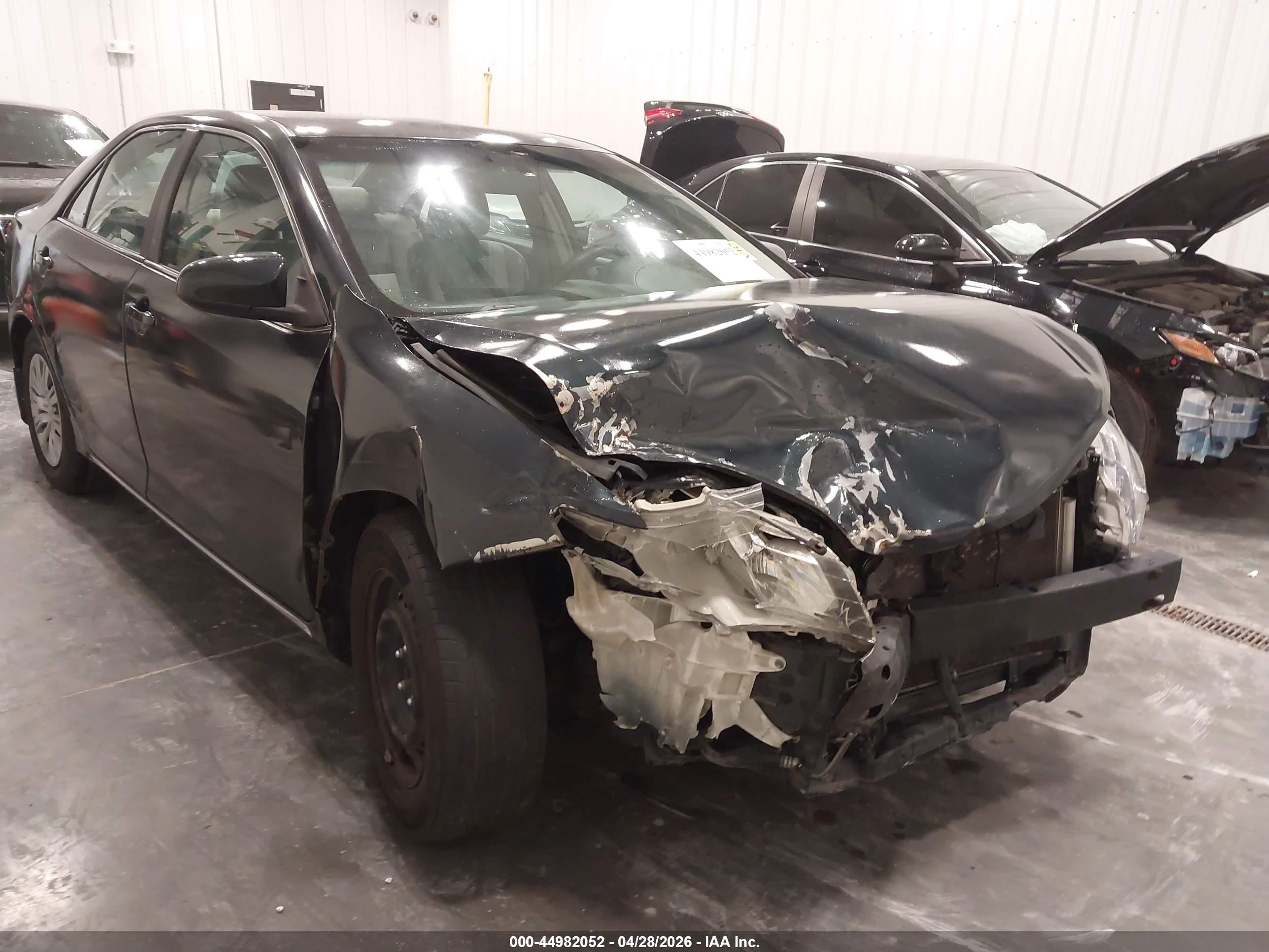 2012 Toyota Camry Le Blue vin: 4T1BF1FK7CU166840