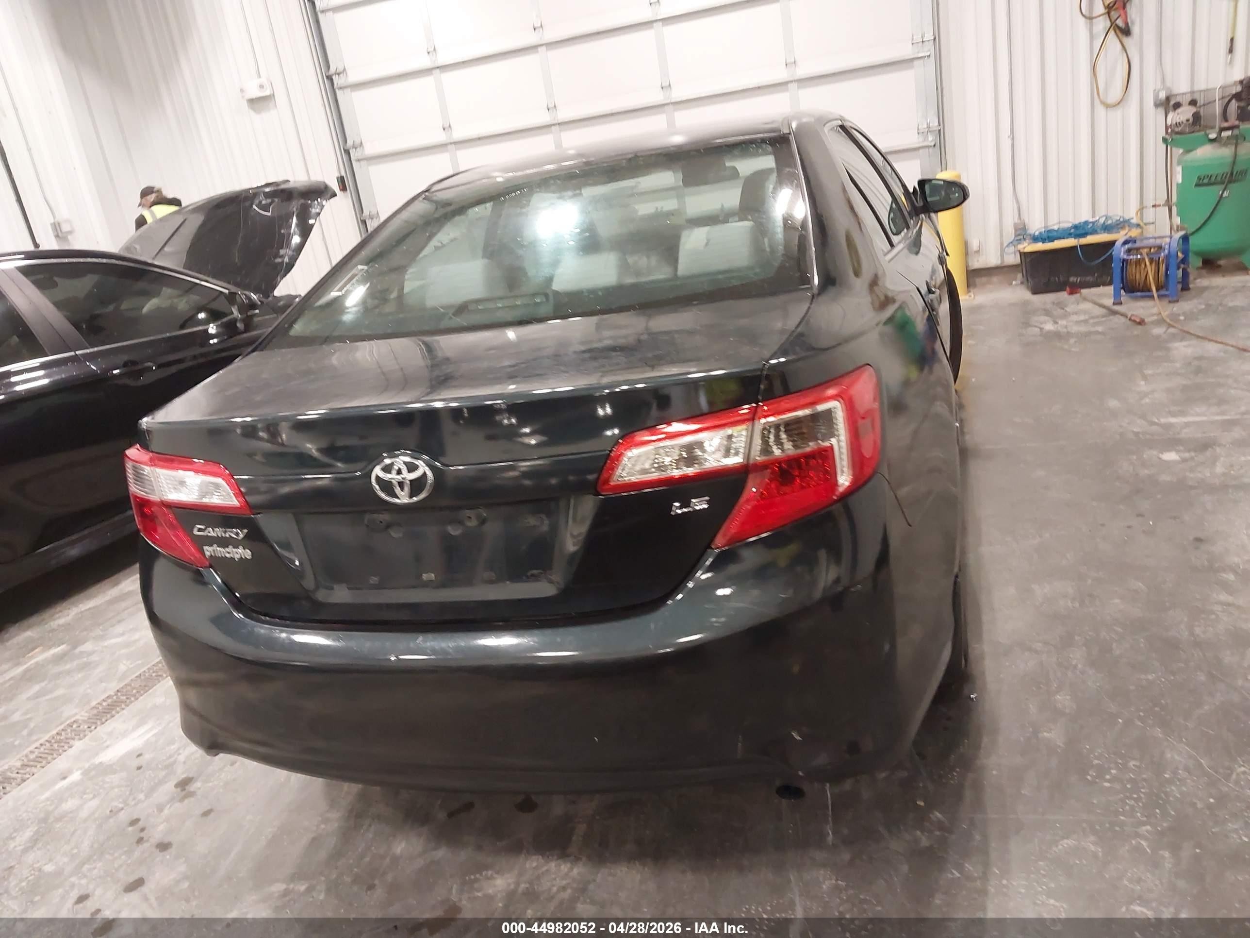 2012 Toyota Camry Le Blue vin: 4T1BF1FK7CU166840