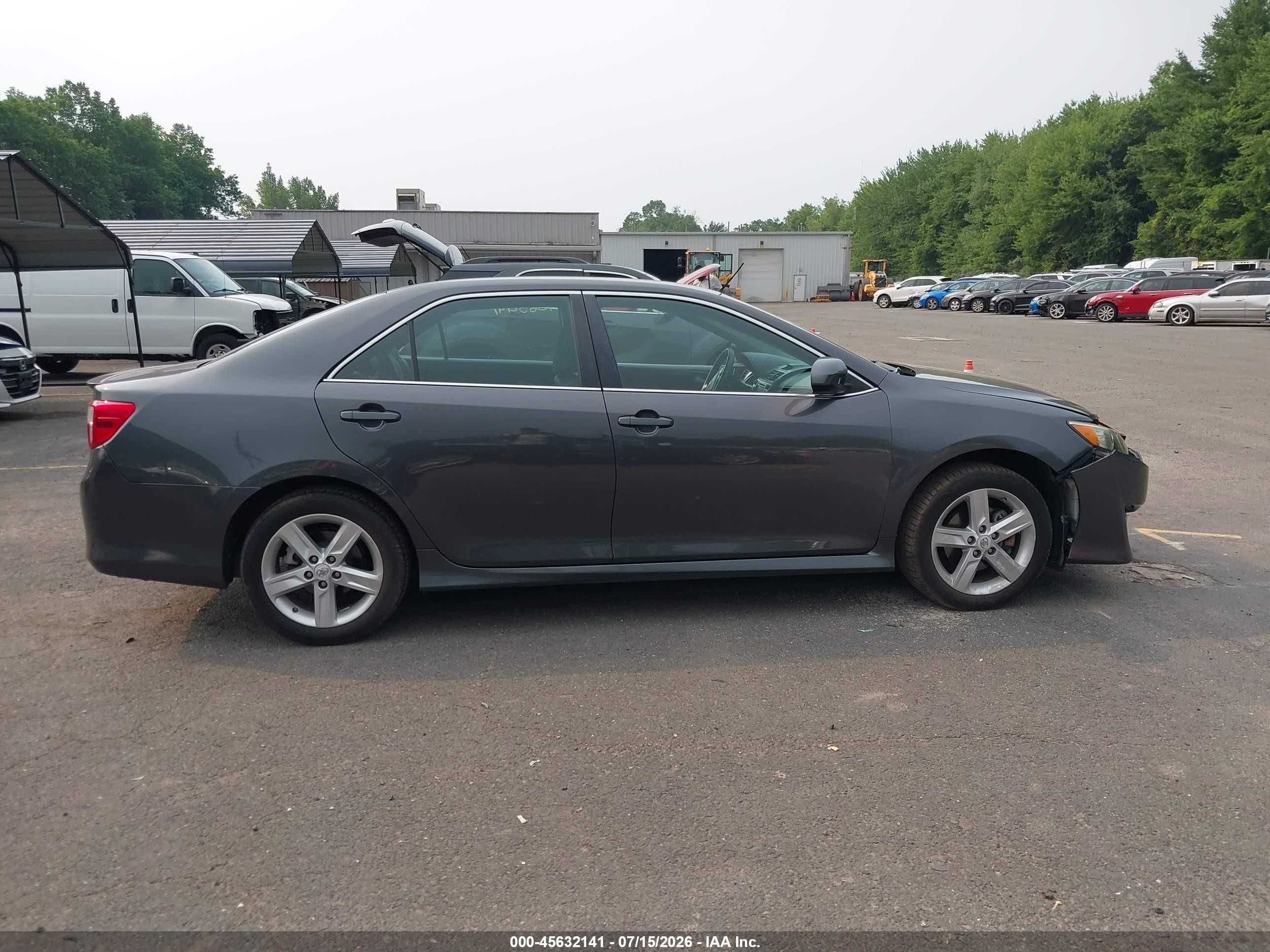 2012 Toyota Camry Se Gray vin: 4T1BF1FK7CU179409
