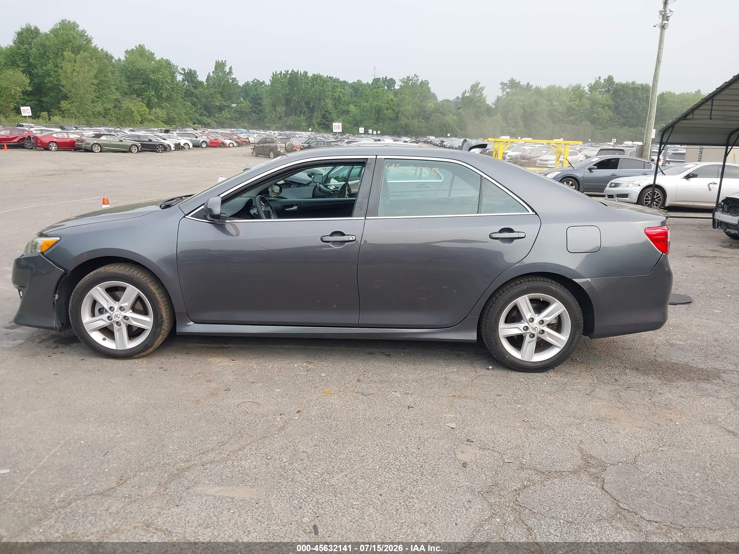 2012 Toyota Camry Se Gray vin: 4T1BF1FK7CU179409