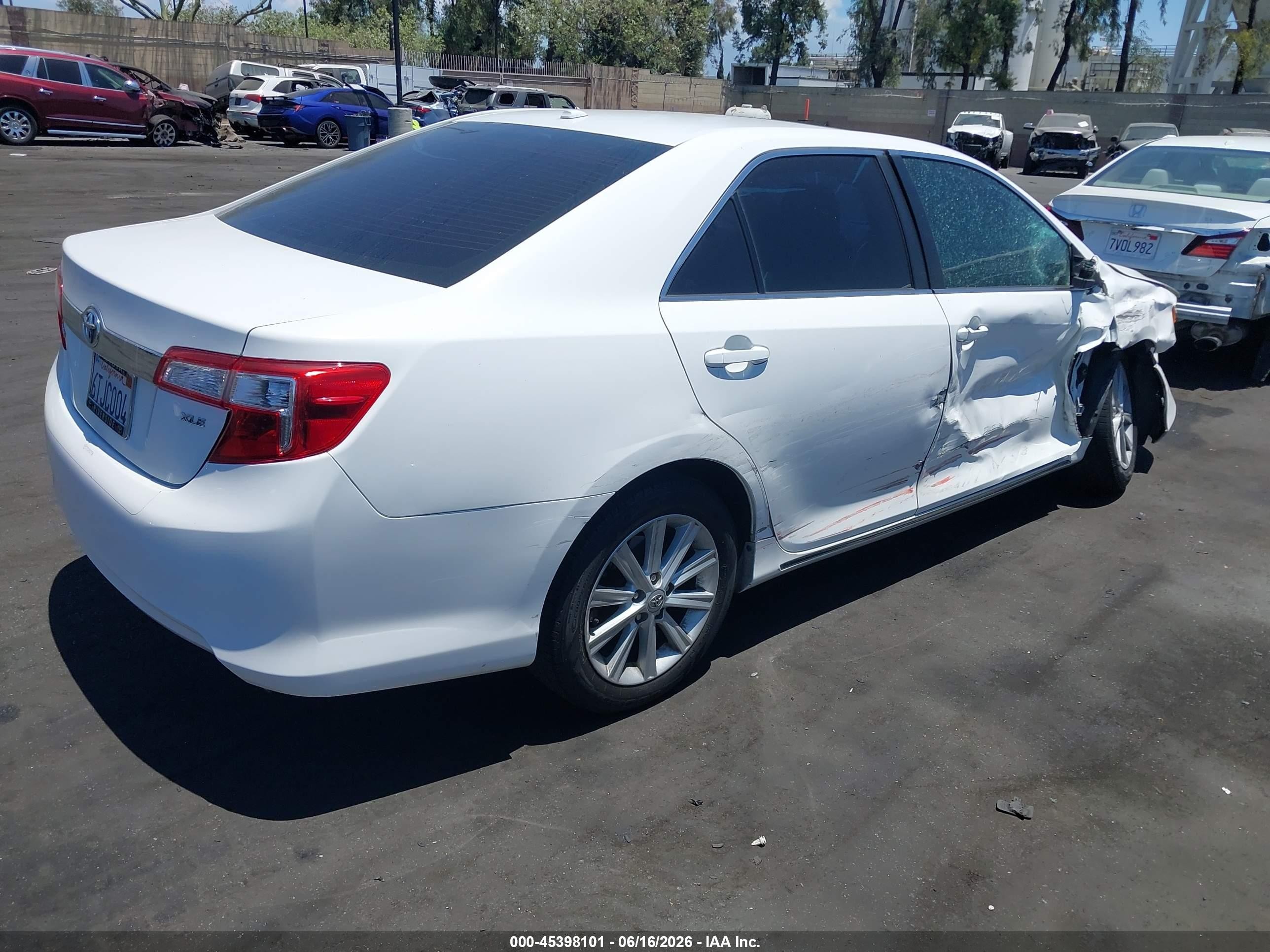 2012 Toyota Camry Xle Белый vin: 4T1BF1FK7CU501322