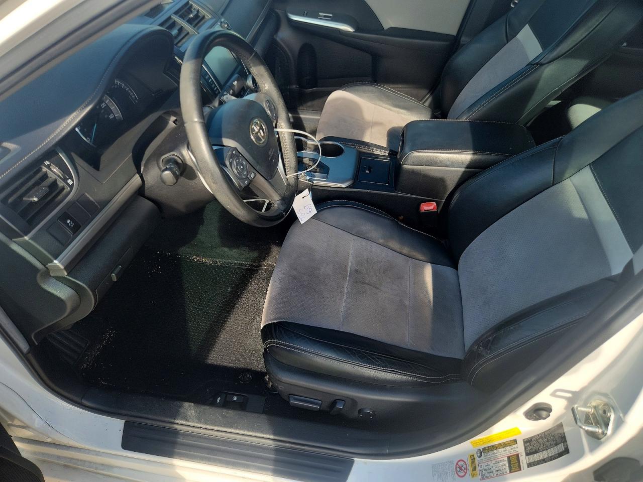 2012 Toyota Camry Se Белый vin: 4T1BF1FK7CU506035