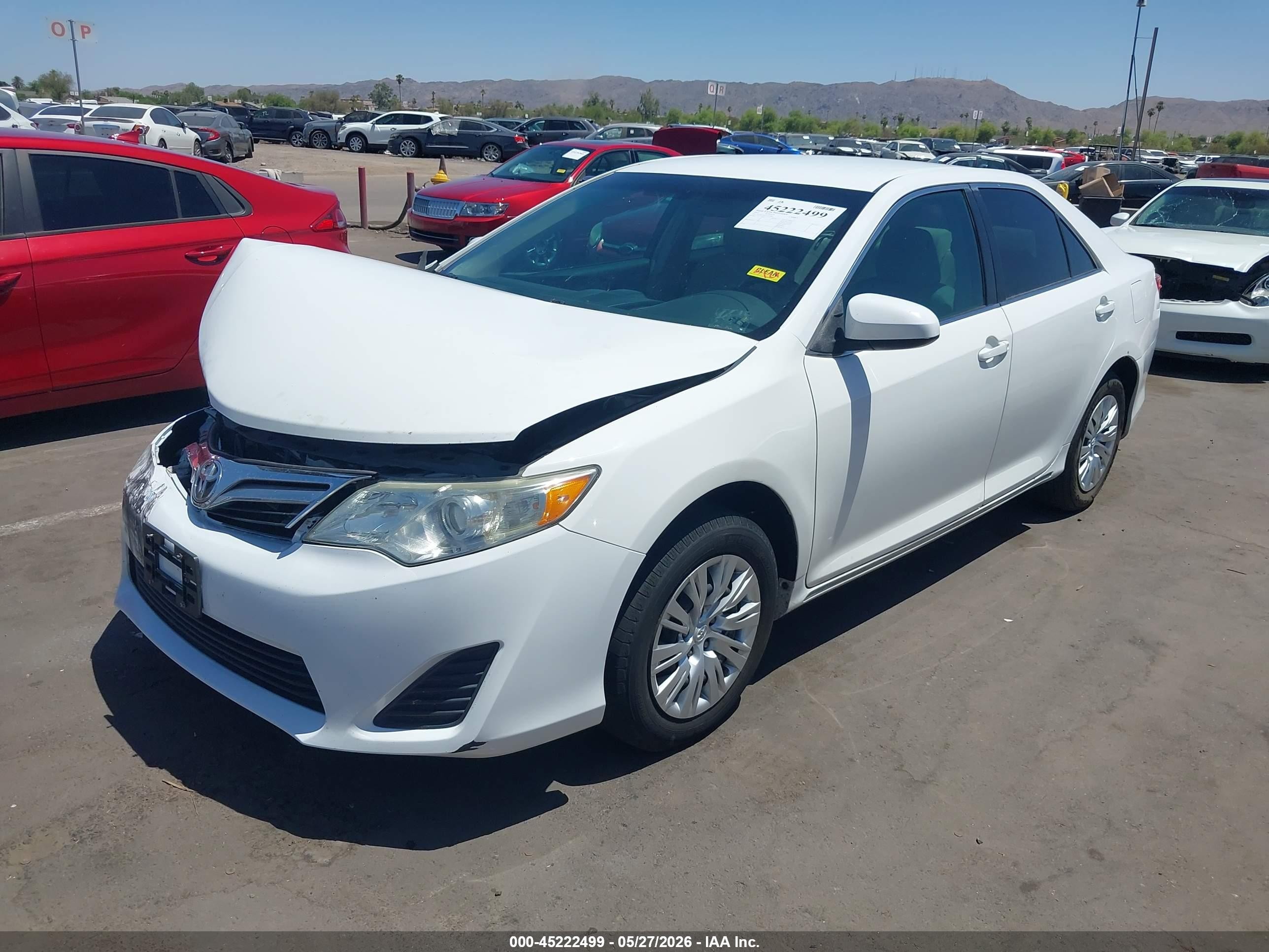 2012 Toyota Camry Le White vin: 4T1BF1FK7CU523482