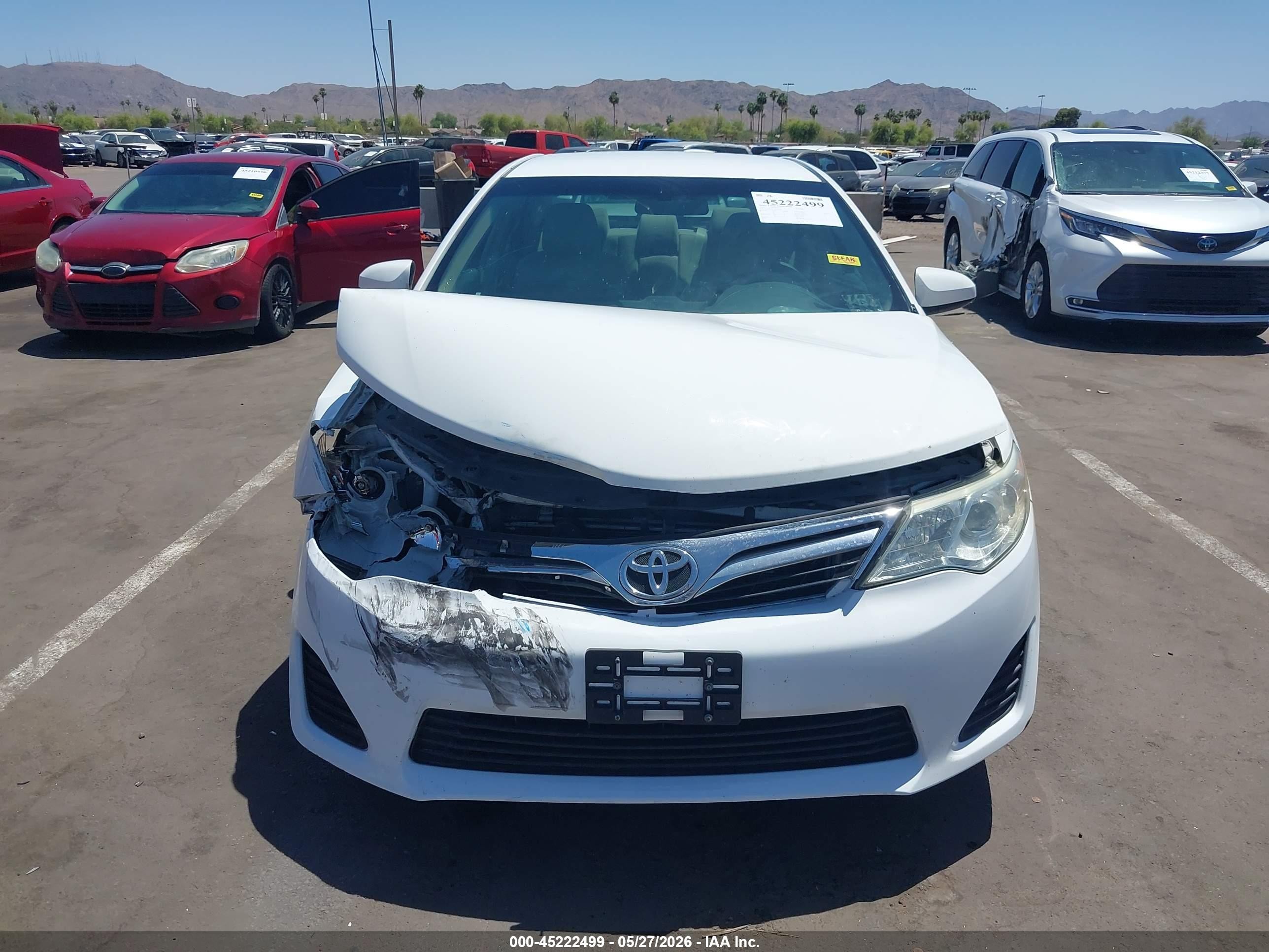 2012 Toyota Camry Le White vin: 4T1BF1FK7CU523482