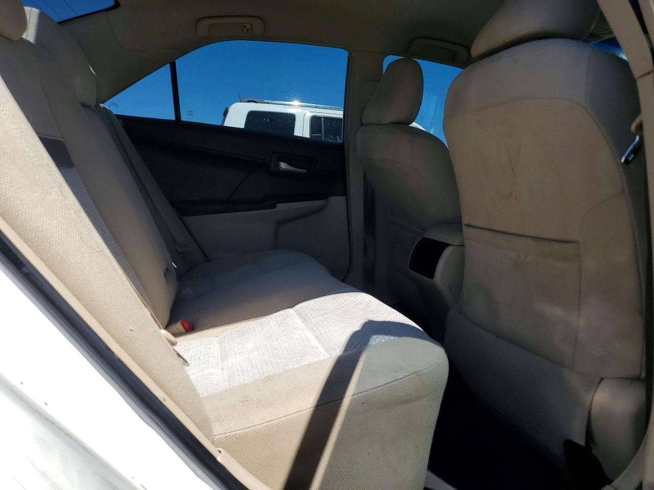 2012 Toyota Camry Le White vin: 4T1BF1FK7CU542162