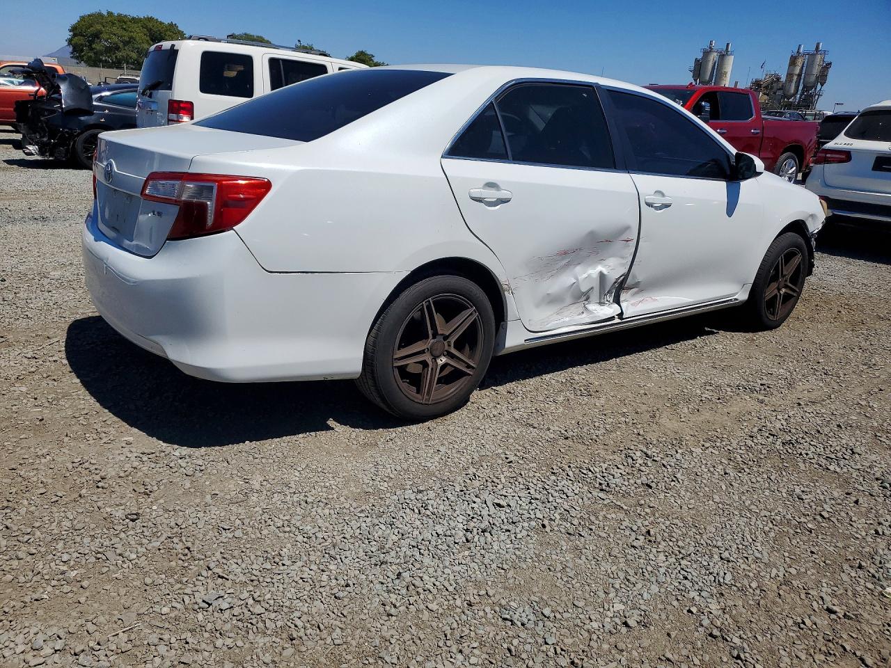 2012 Toyota Camry Le White vin: 4T1BF1FK7CU542162