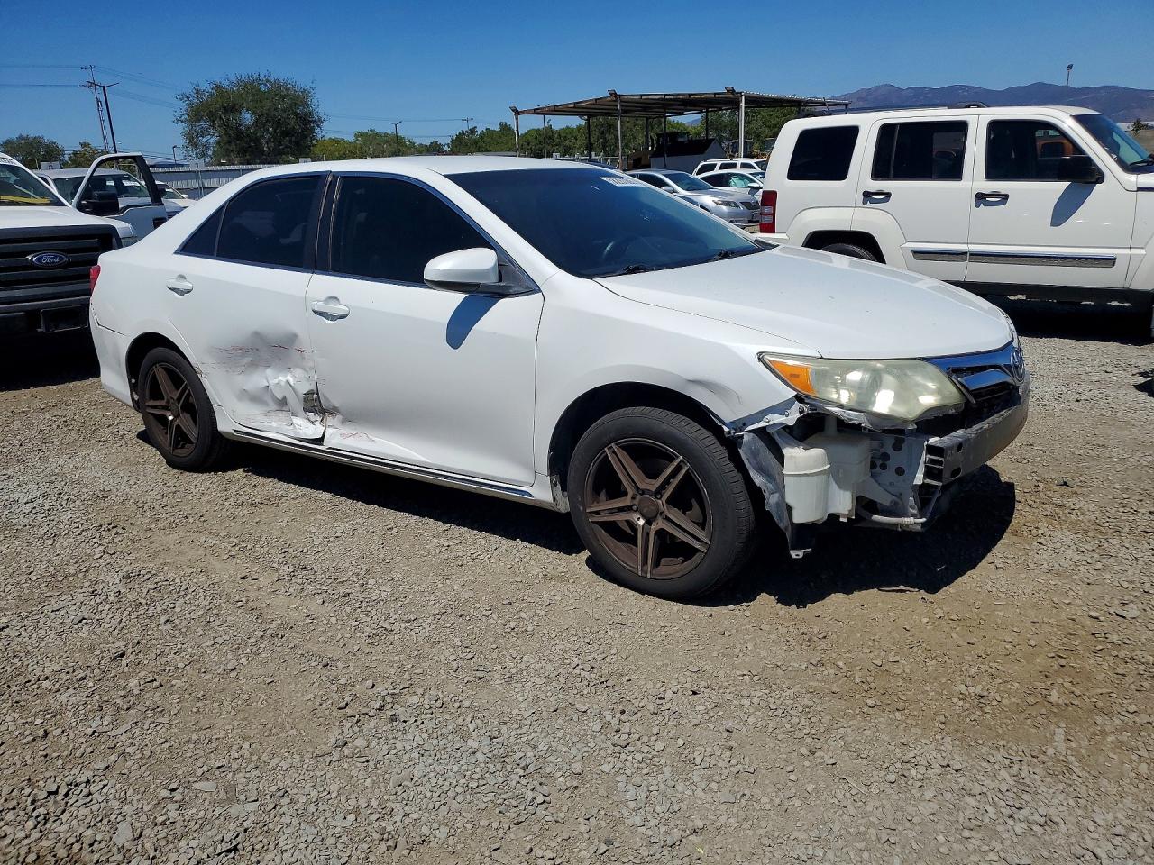 2012 Toyota Camry Le White vin: 4T1BF1FK7CU542162