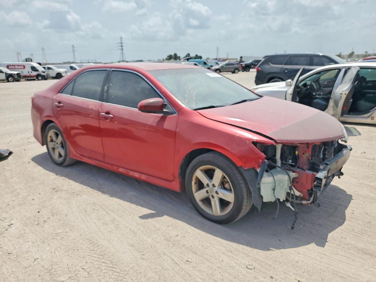 2012 Toyota Camry Se Red vin: 4T1BF1FK7CU557566