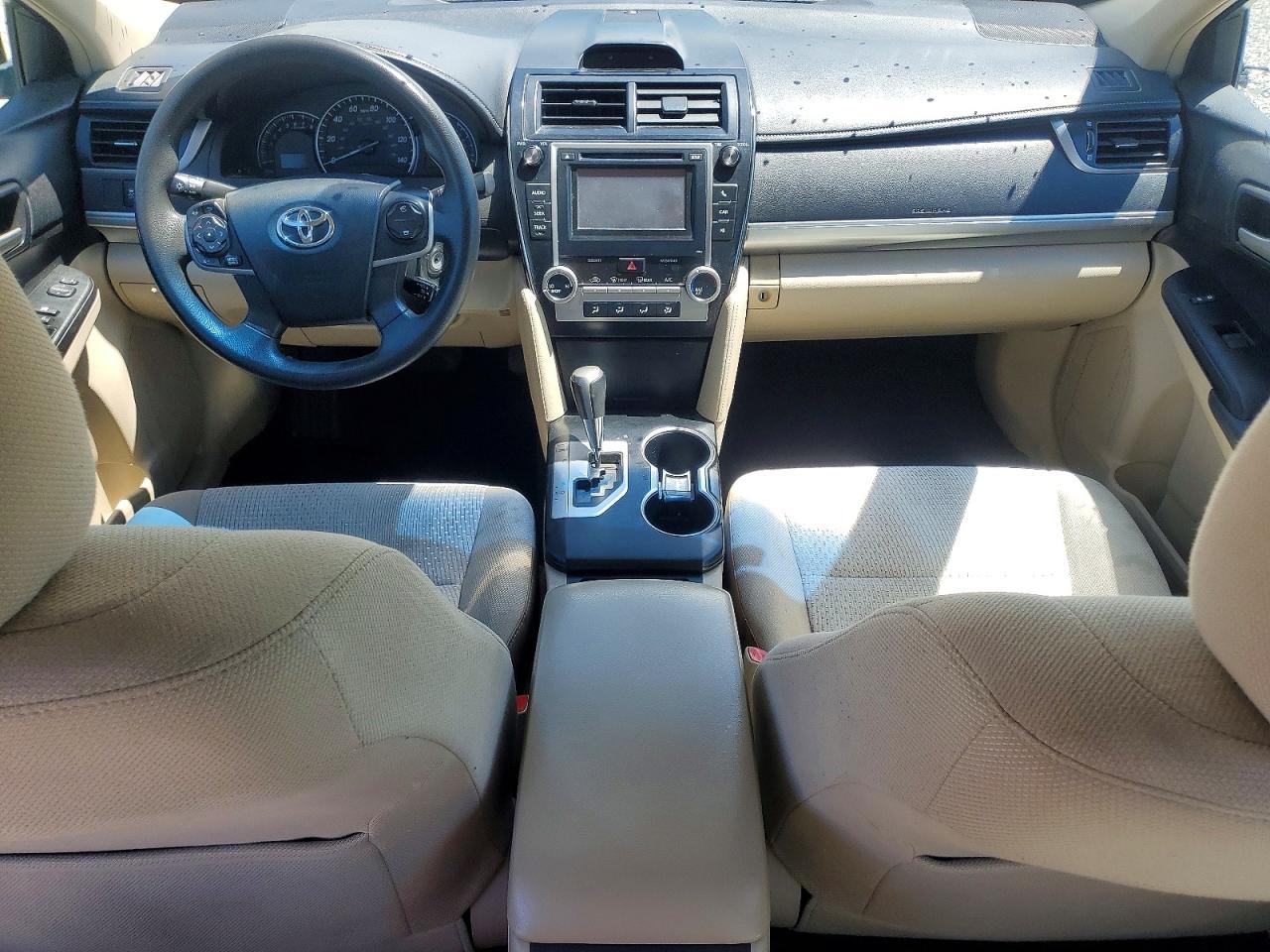 2012 Toyota Camry Le White vin: 4T1BF1FK7CU558989