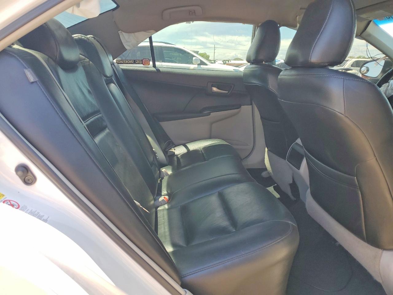 2012 Toyota Camry Le White vin: 4T1BF1FK7CU562590
