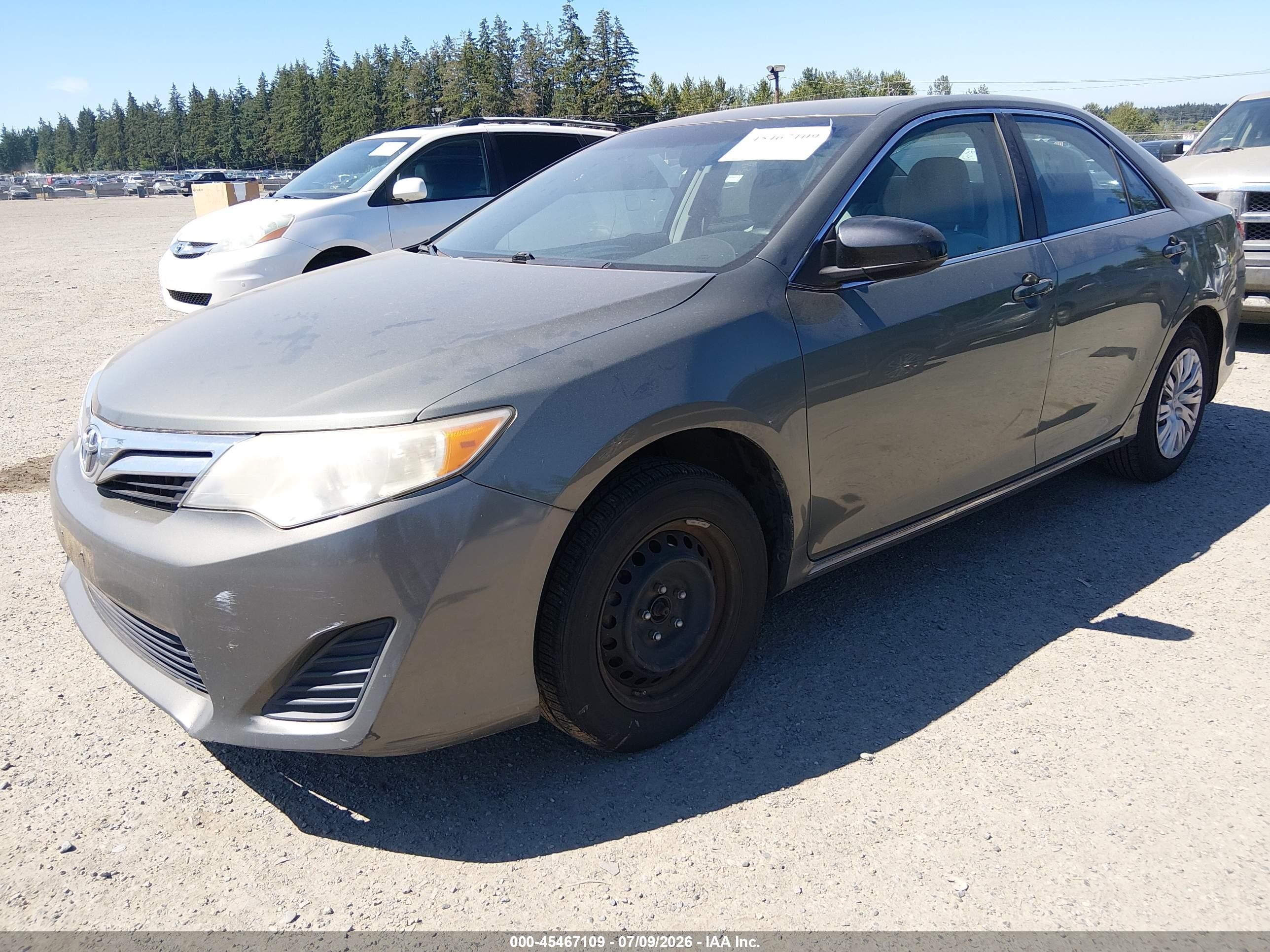 2012 Toyota Camry Le Gray vin: 4T1BF1FK7CU563299
