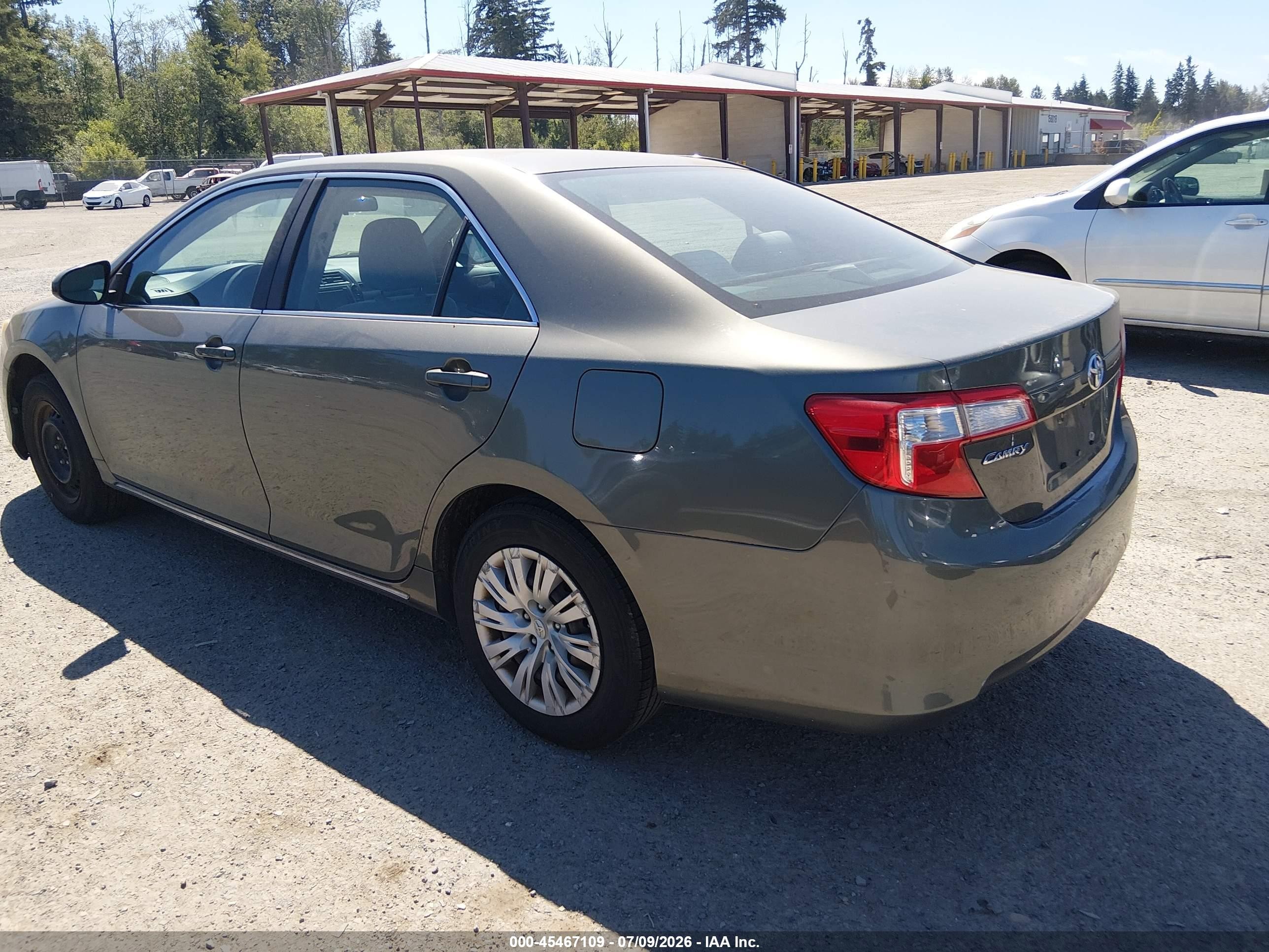 2012 Toyota Camry Le Gray vin: 4T1BF1FK7CU563299