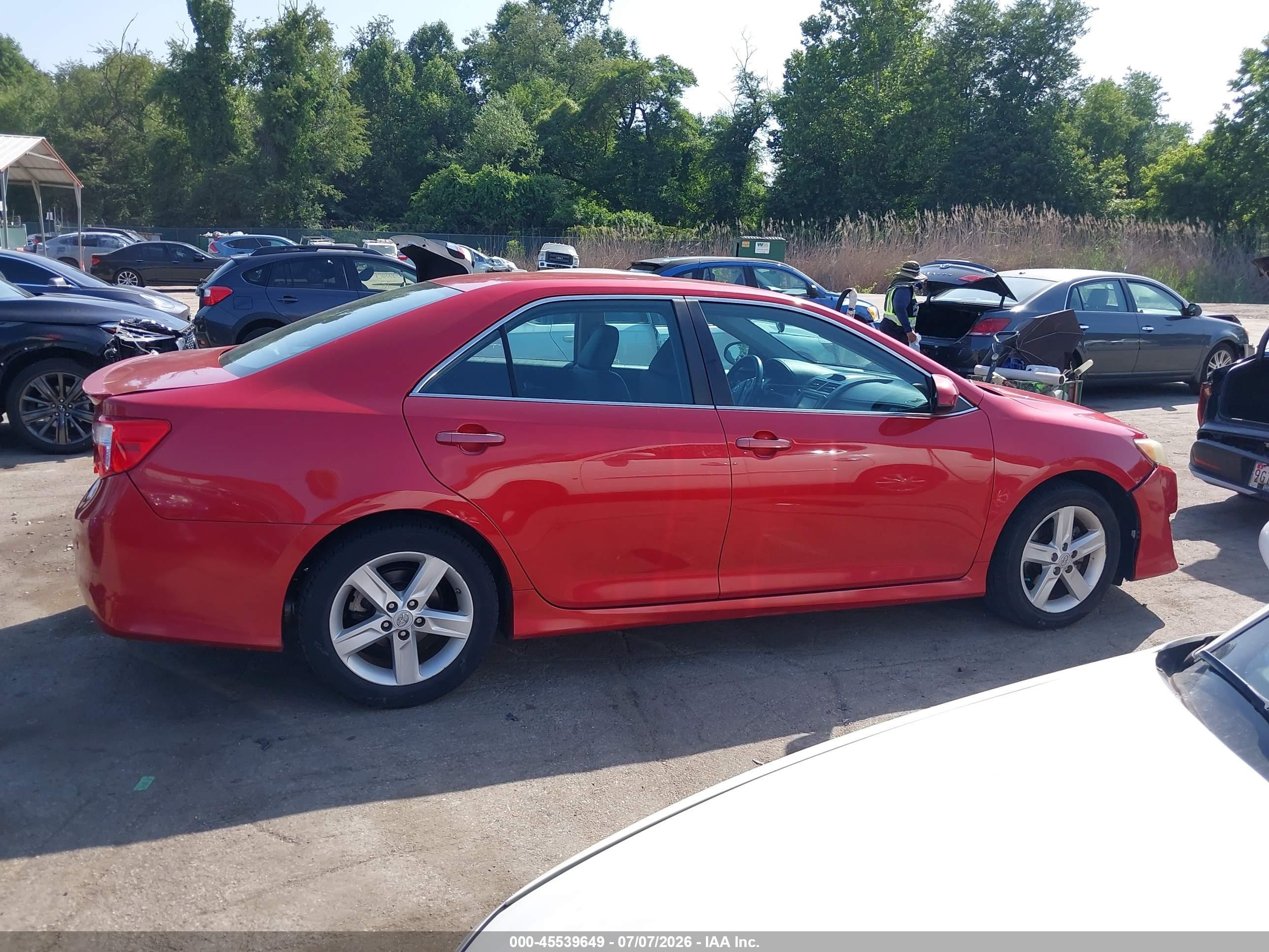 2012 Toyota Camry Se Red vin: 4T1BF1FK7CU569832