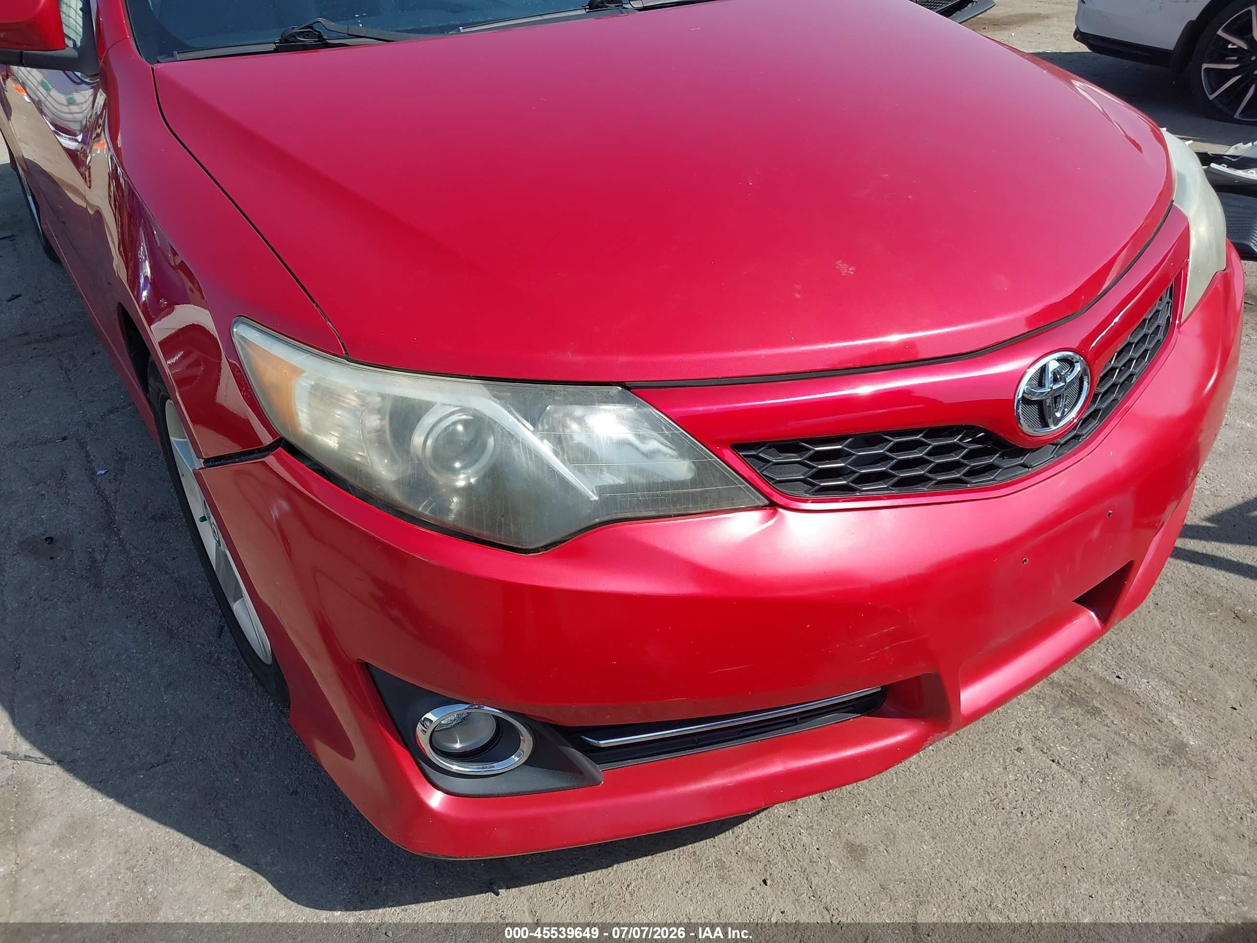 2012 Toyota Camry Se Red vin: 4T1BF1FK7CU569832