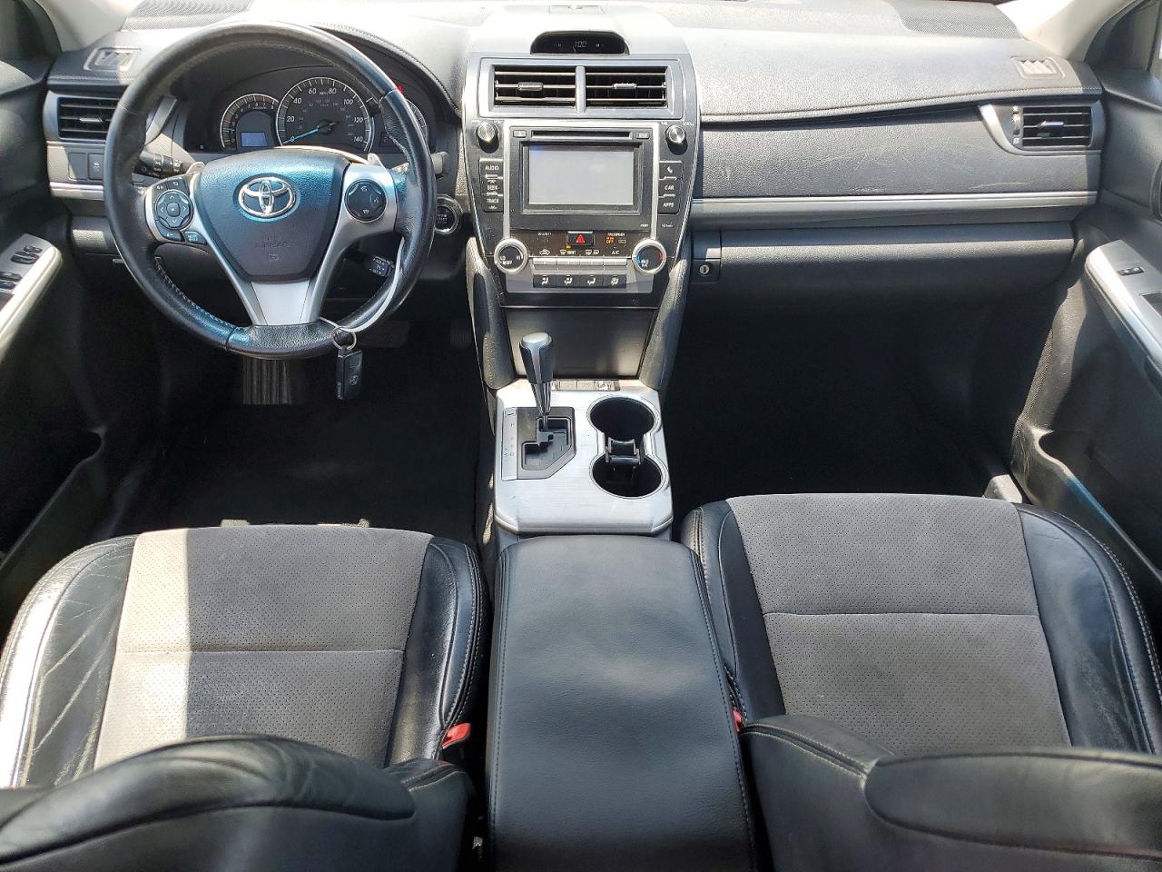 2012 Toyota Camry Se White vin: 4T1BF1FK7CU571824