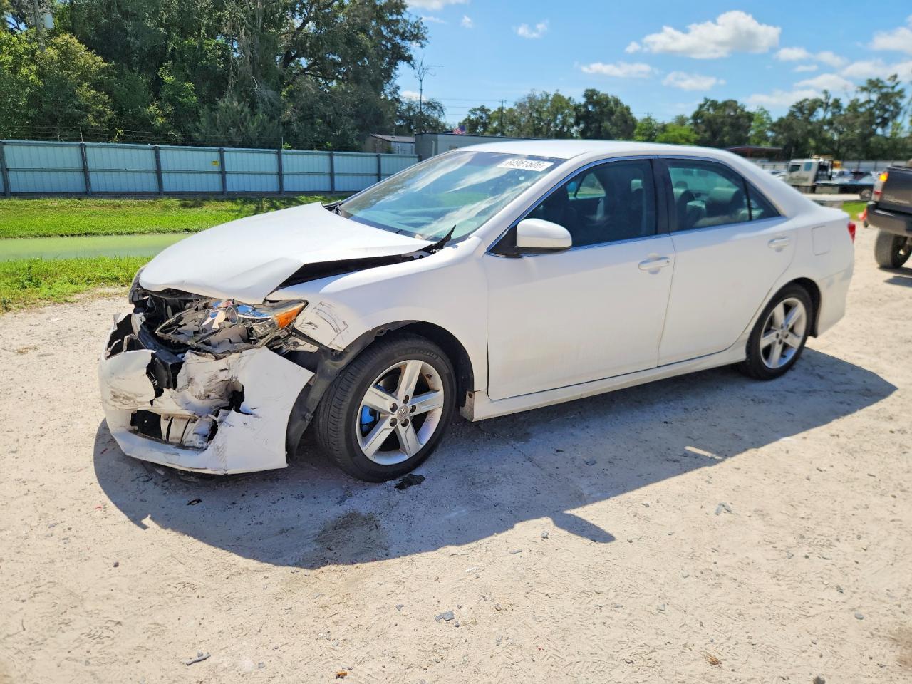 2012 Toyota Camry Se White vin: 4T1BF1FK7CU579678