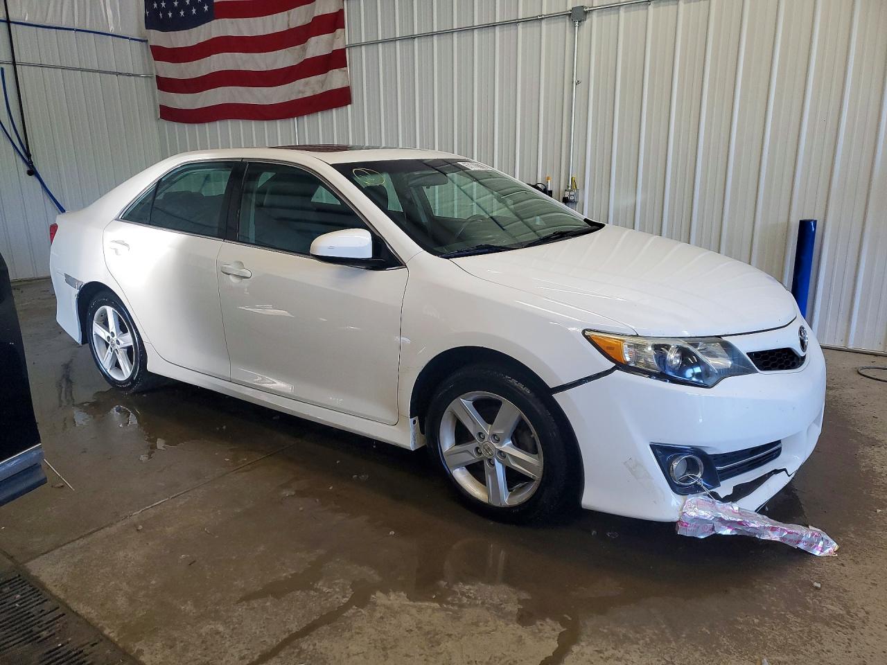 2012 Toyota Camry Se White vin: 4T1BF1FK7CU582774