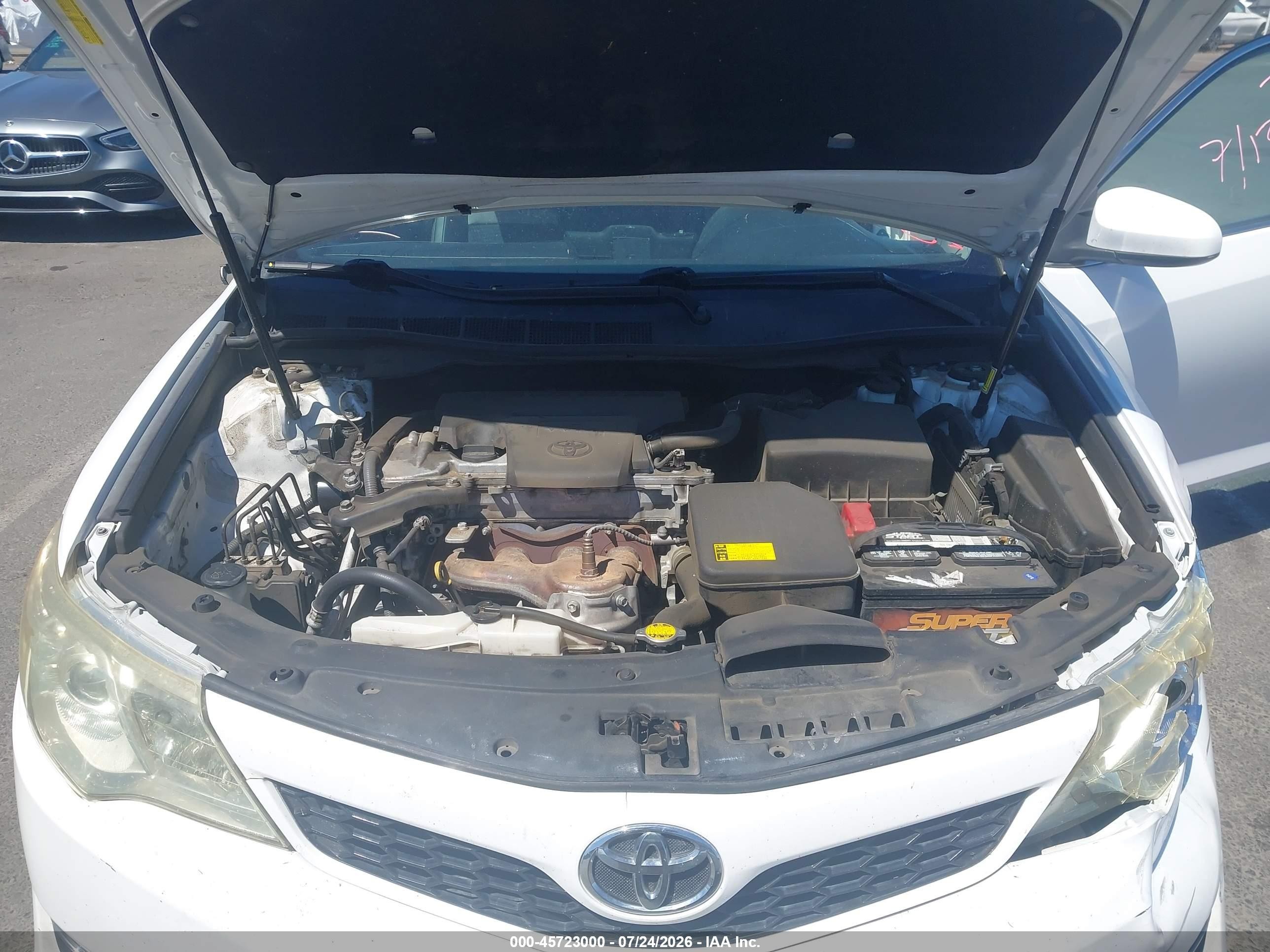 2012 Toyota Camry Se Белый vin: 4T1BF1FK7CU610461