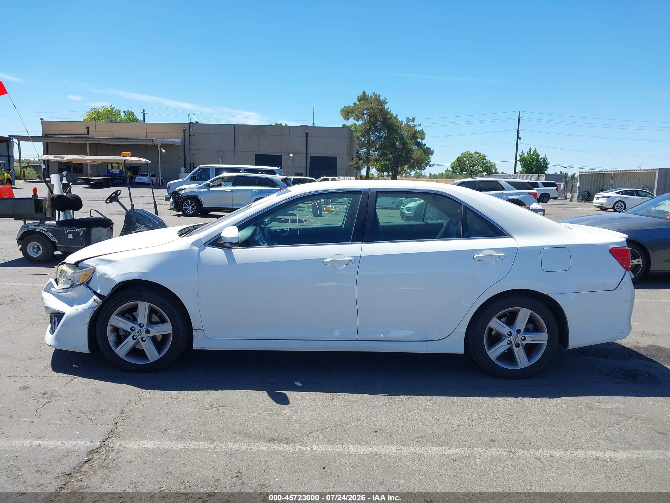 2012 Toyota Camry Se Белый vin: 4T1BF1FK7CU610461