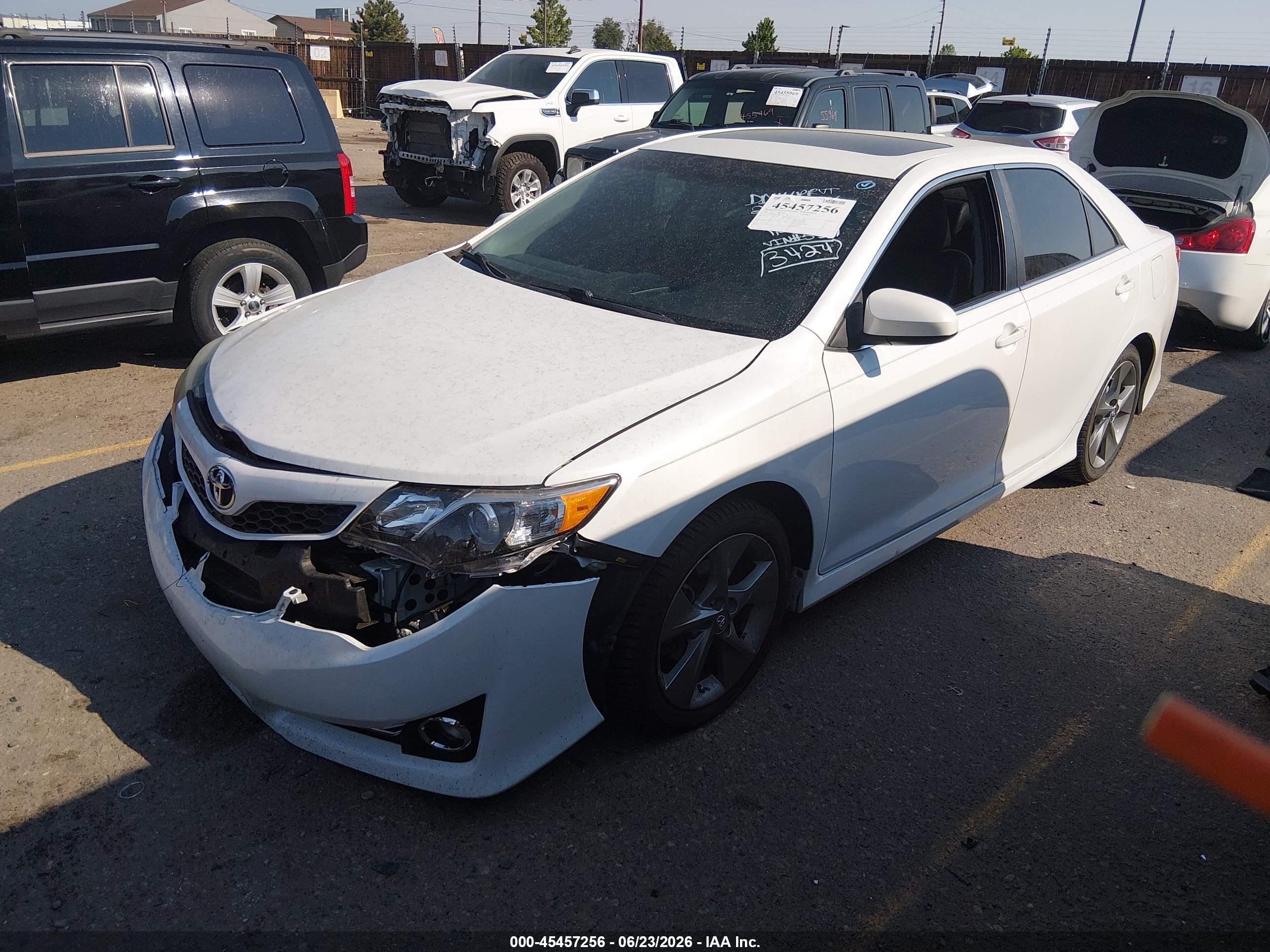 2012 Toyota Camry Se Limited Edition White vin: 4T1BF1FK7CU625381
