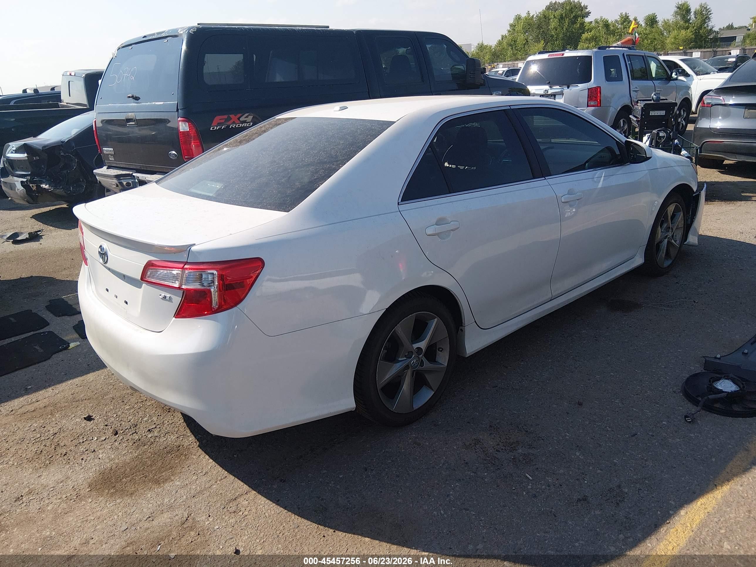 2012 Toyota Camry Se Limited Edition White vin: 4T1BF1FK7CU625381