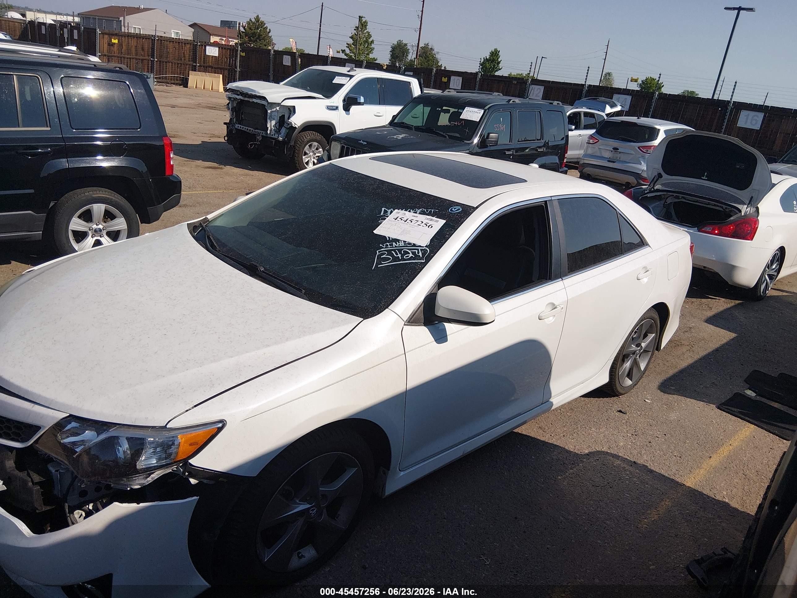 2012 Toyota Camry Se Limited Edition White vin: 4T1BF1FK7CU625381