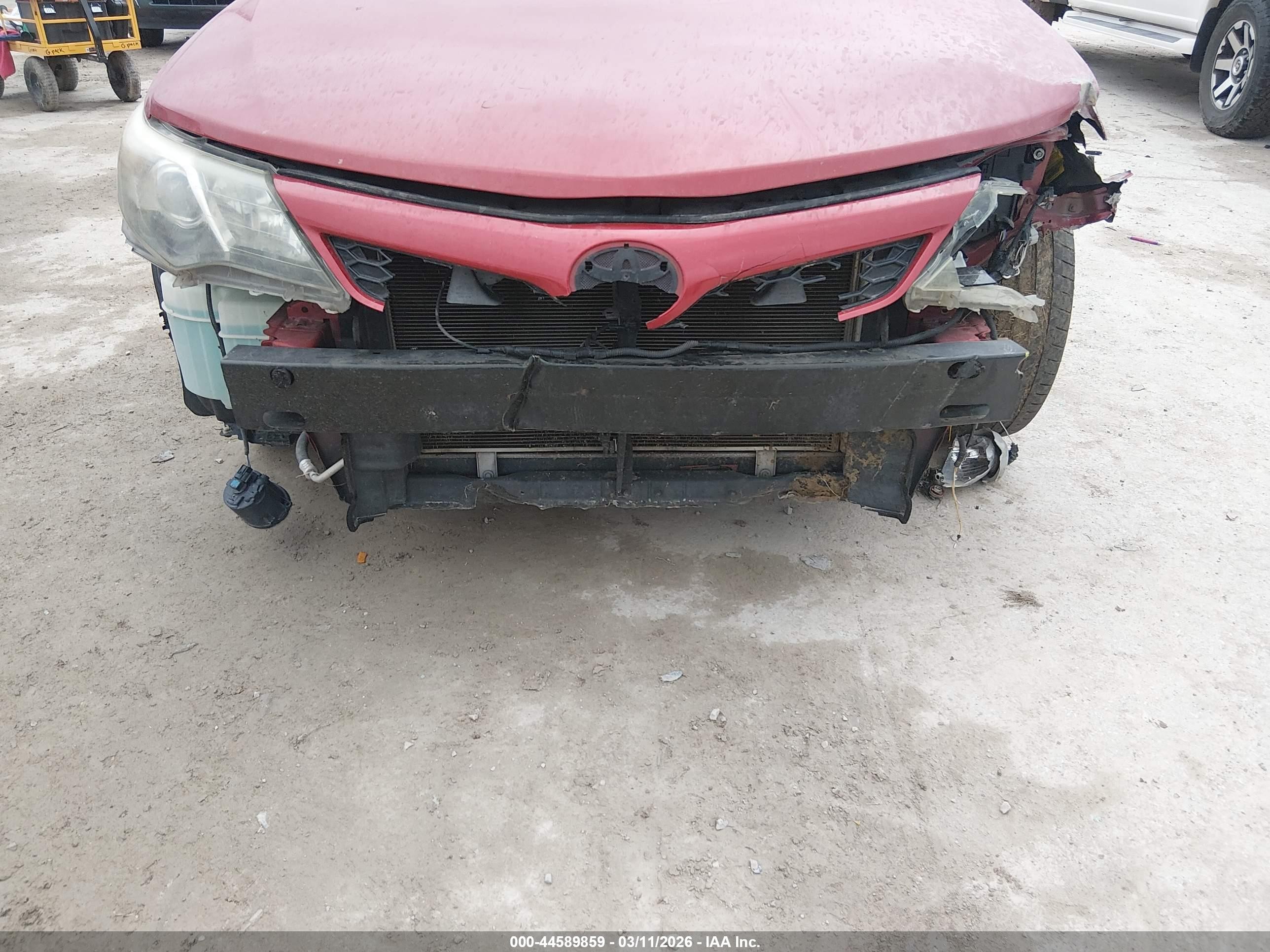 2012 Toyota Camry Se Limited Edition Red vin: 4T1BF1FK7CU625395