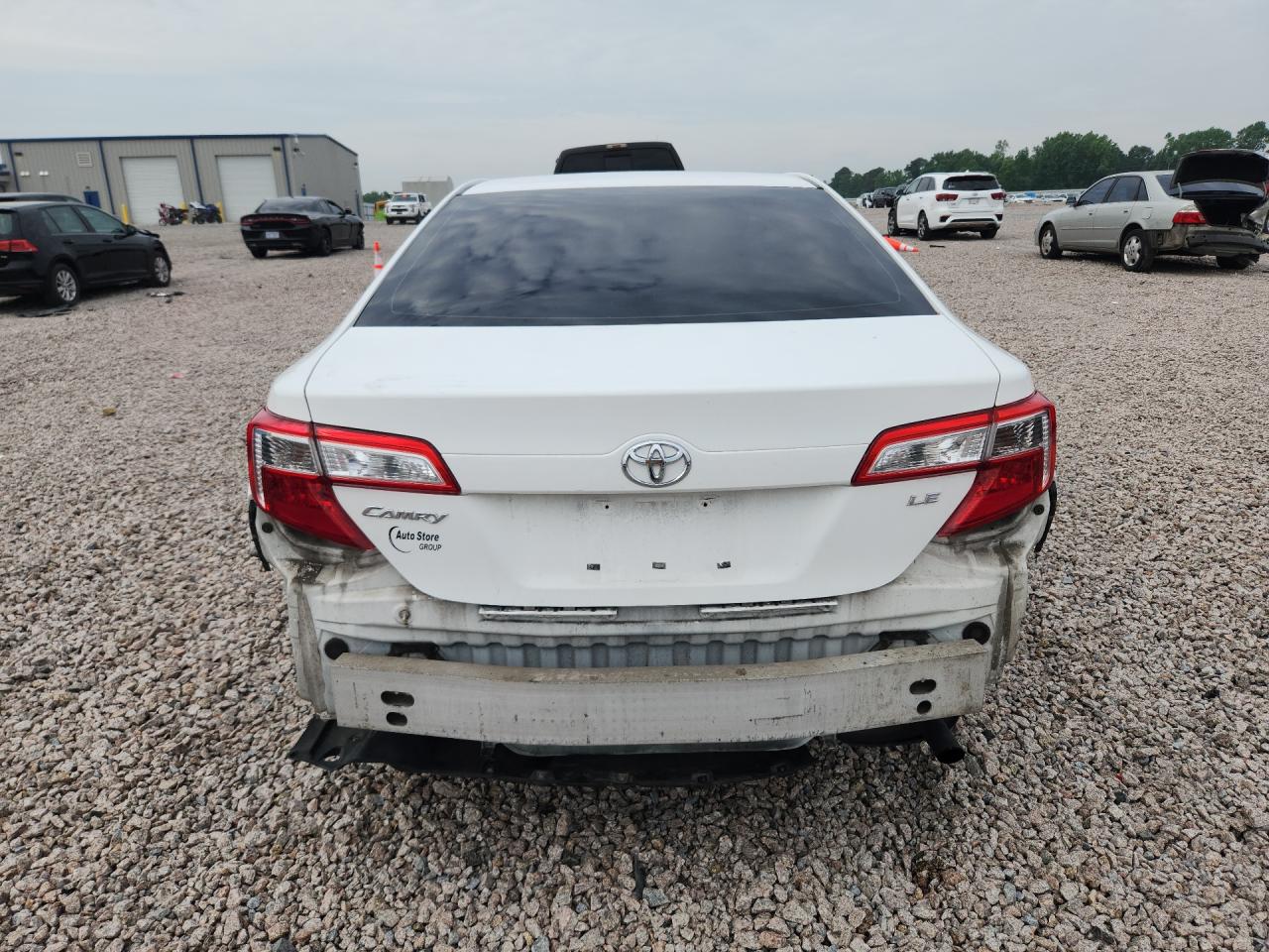 2012 Toyota Camry Le White vin: 4T1BF1FK7CU632833
