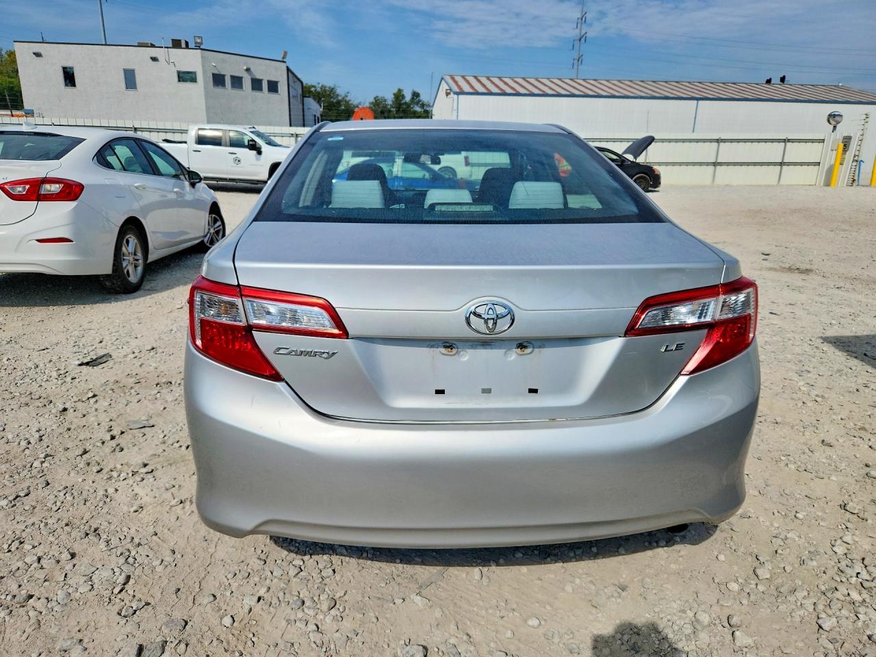 2013 Toyota Camry Le Silver vin: 4T1BF1FK7DU228397