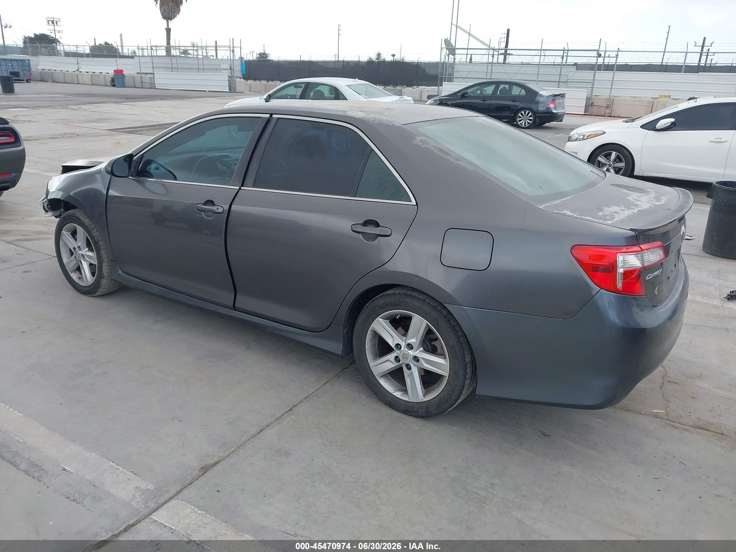 2013 Toyota Camry Se Gray vin: 4T1BF1FK7DU235169