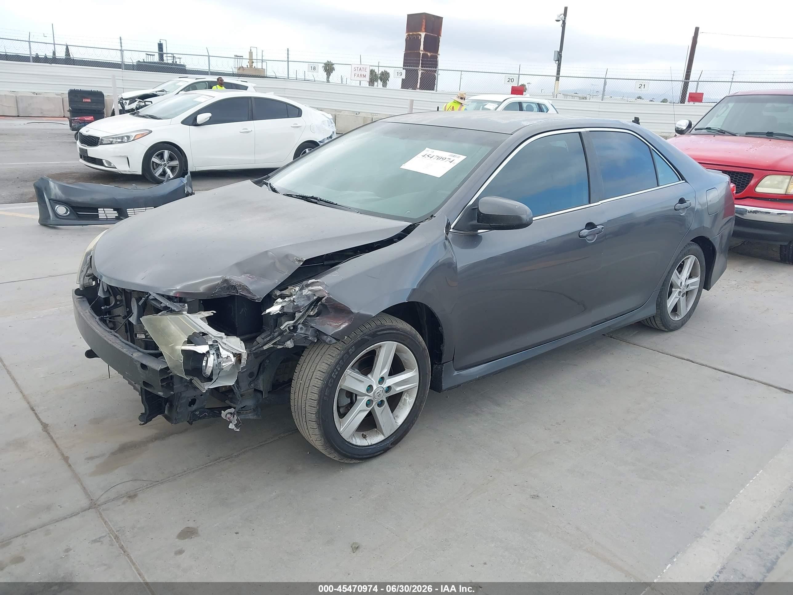 2013 Toyota Camry Se Gray vin: 4T1BF1FK7DU235169