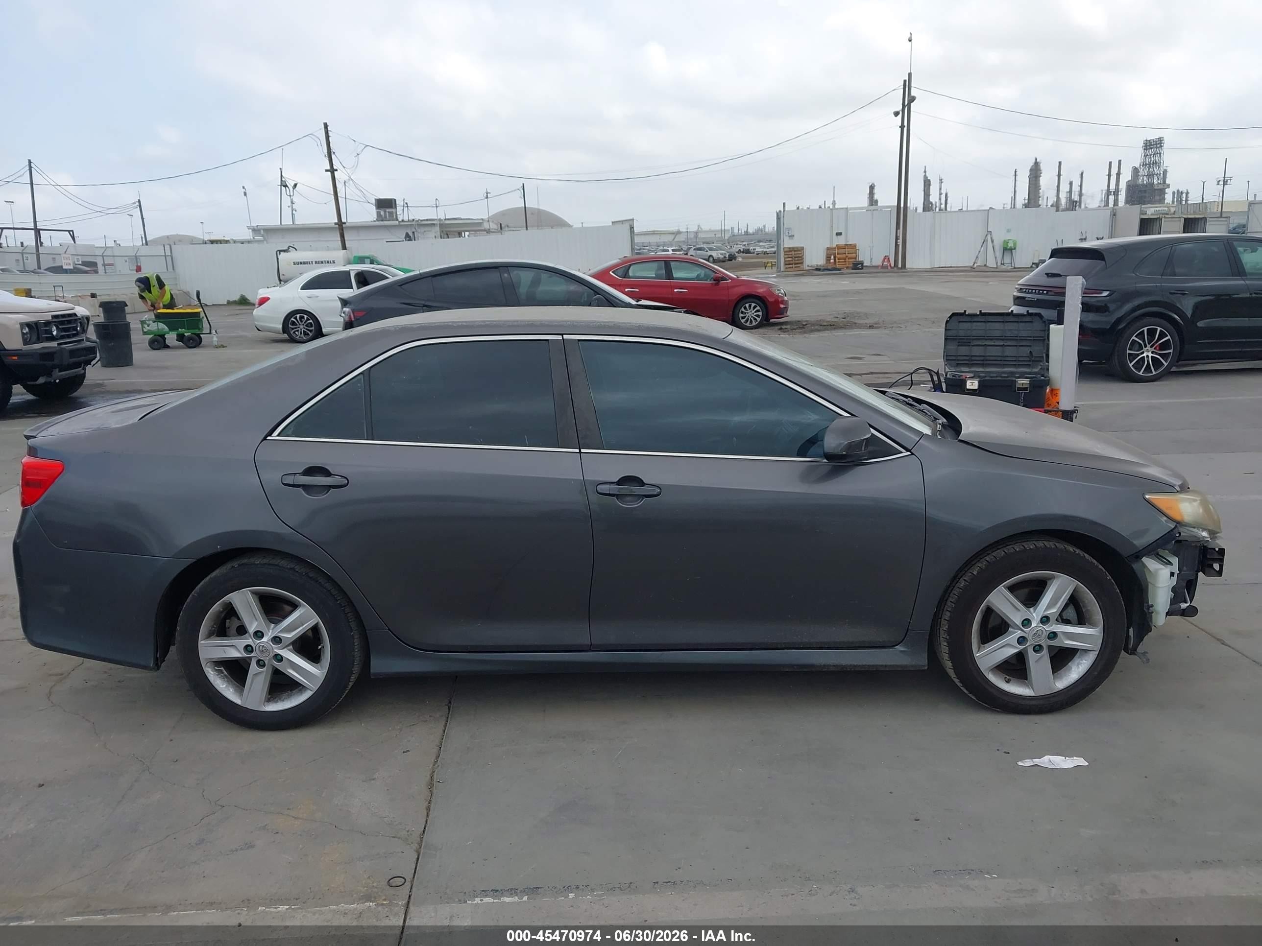 2013 Toyota Camry Se Gray vin: 4T1BF1FK7DU235169