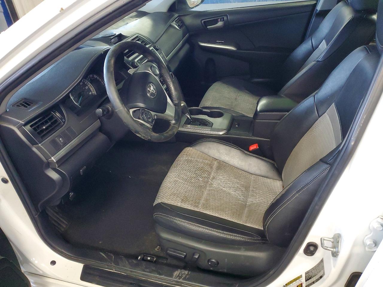 2013 Toyota Camry L White vin: 4T1BF1FK7DU269533