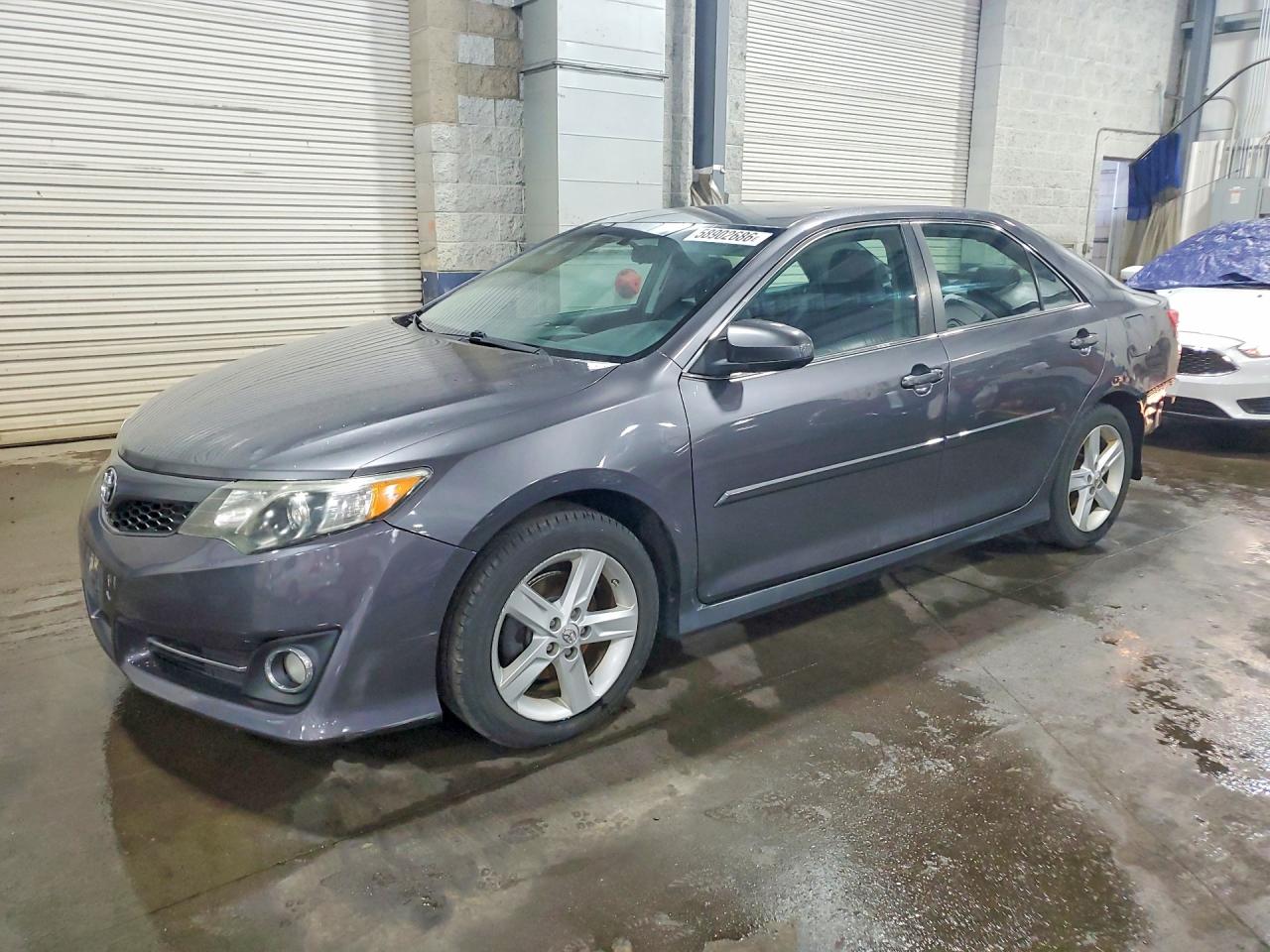 2013 Toyota Camry Se Gray vin: 4T1BF1FK7DU277888